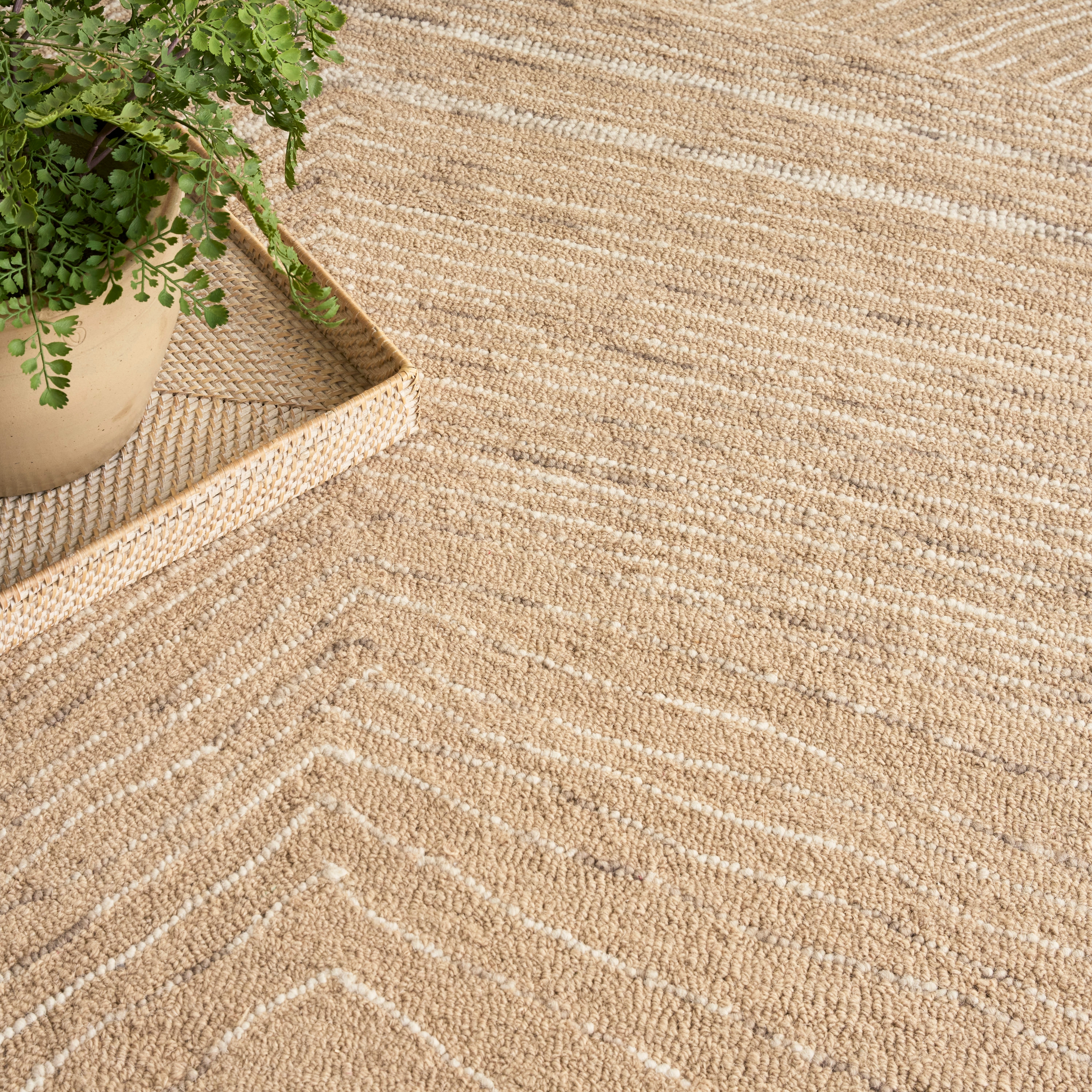 Nourison Pure Angles 7'9" X 9'9"