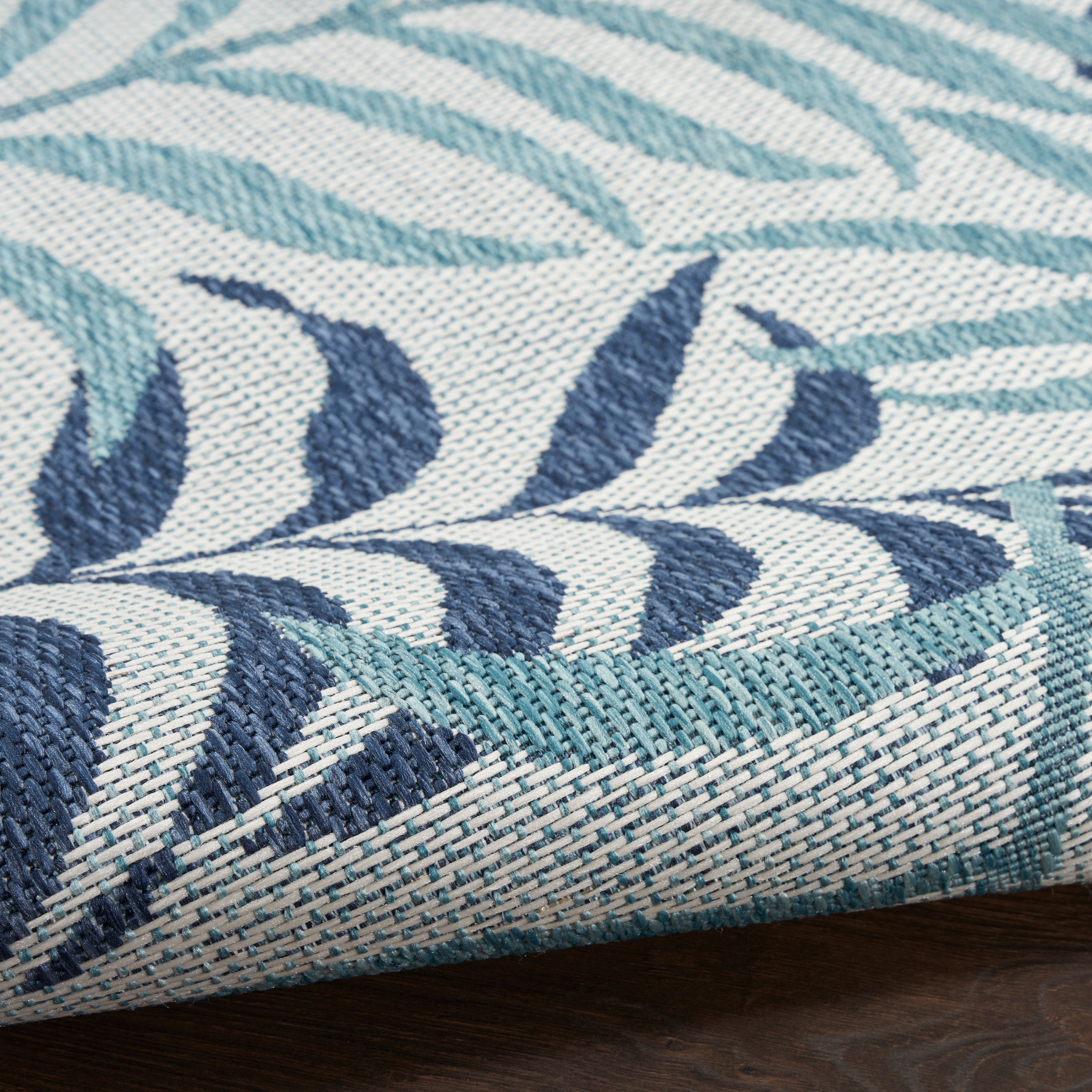 Nourison Garden Oasis 2' X 8'