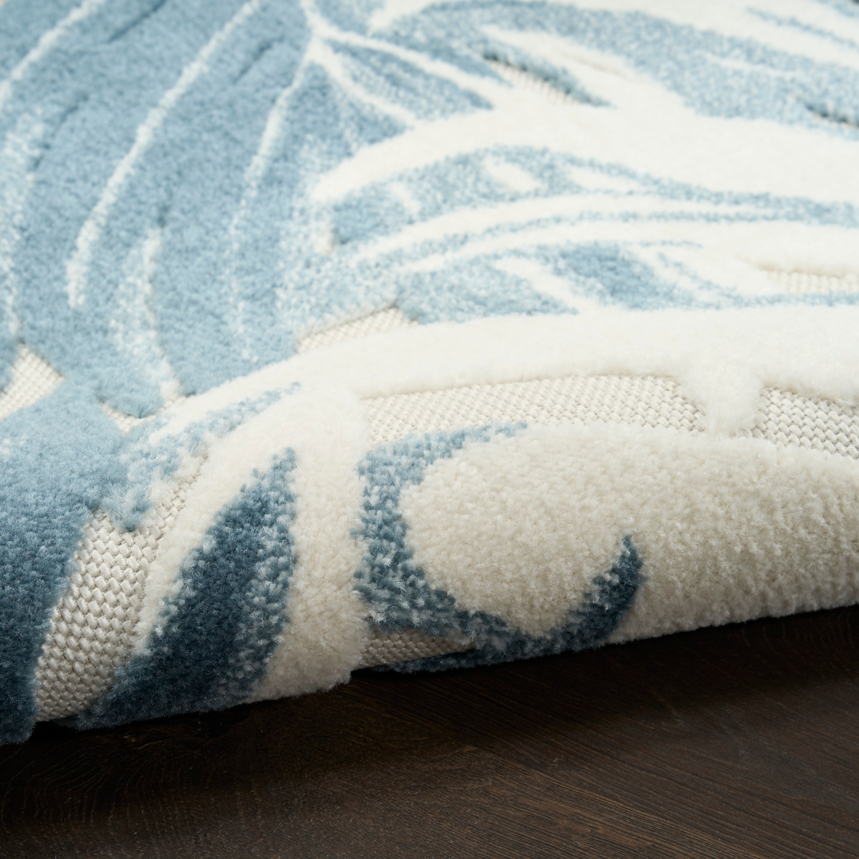 Nourison Aloha 5'3" X 7'5"