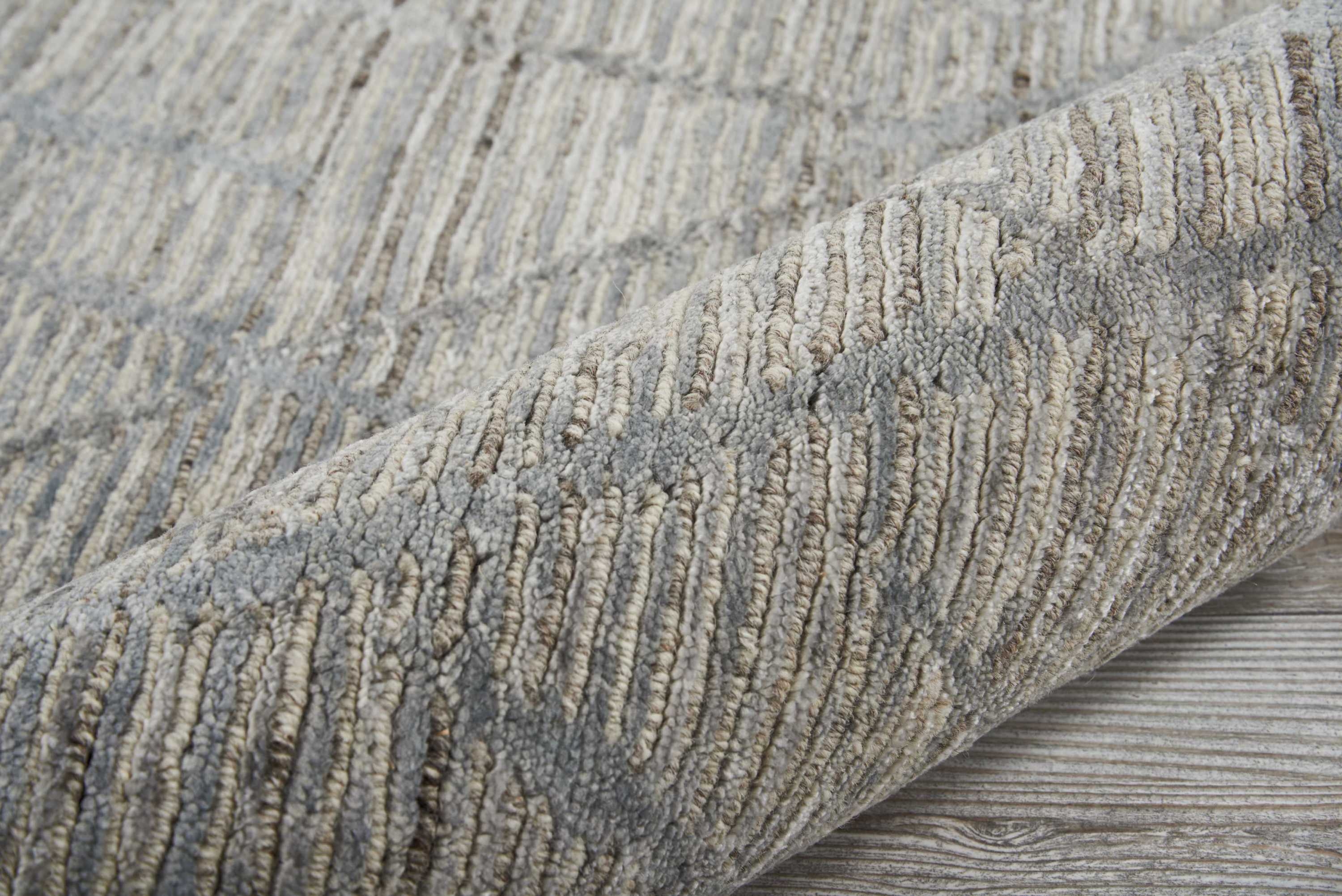 Nourison Ocean 2' X 3'