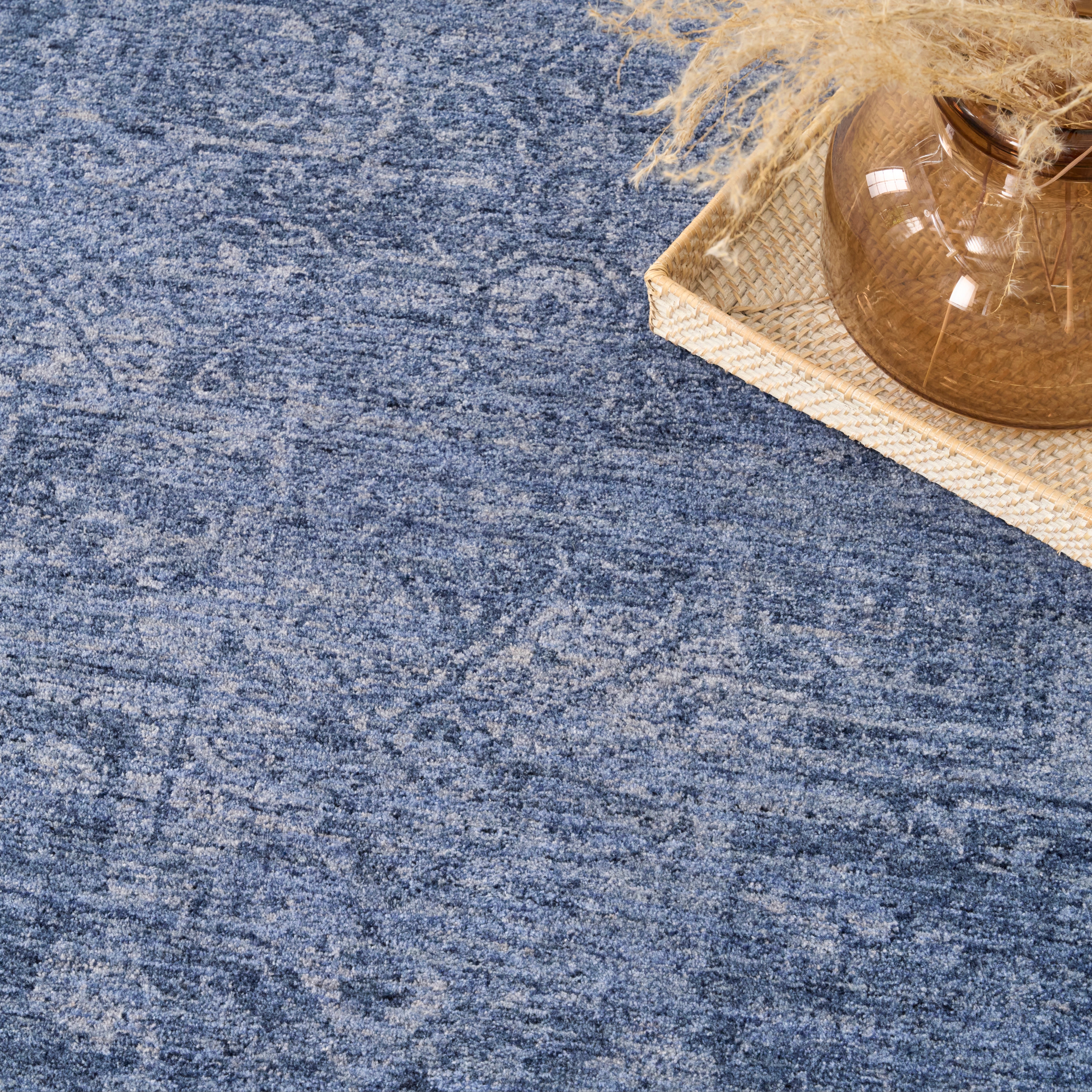 Nourison Pure Shades 4' X 6'