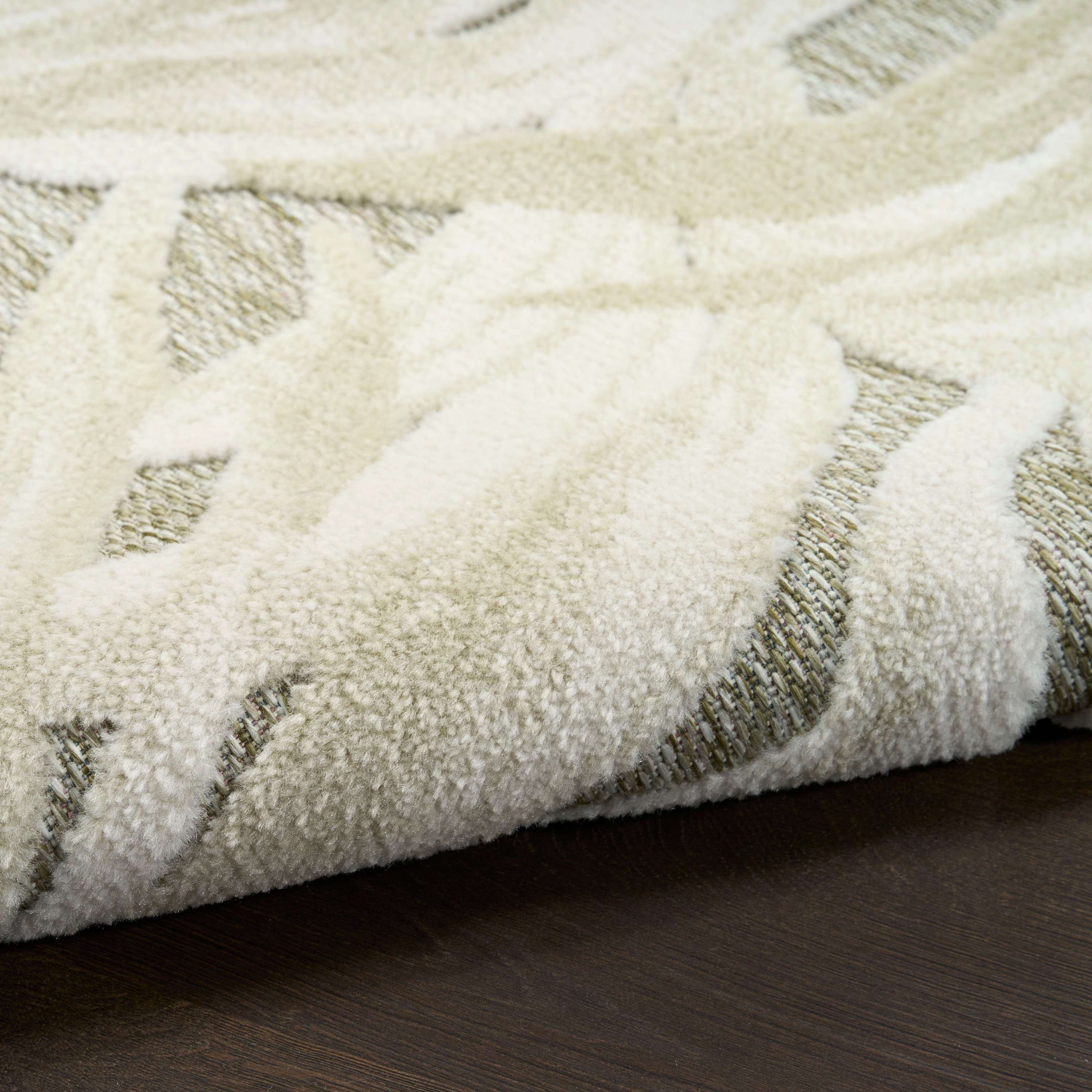 Nourison Aloha 3'6" X 5'6"