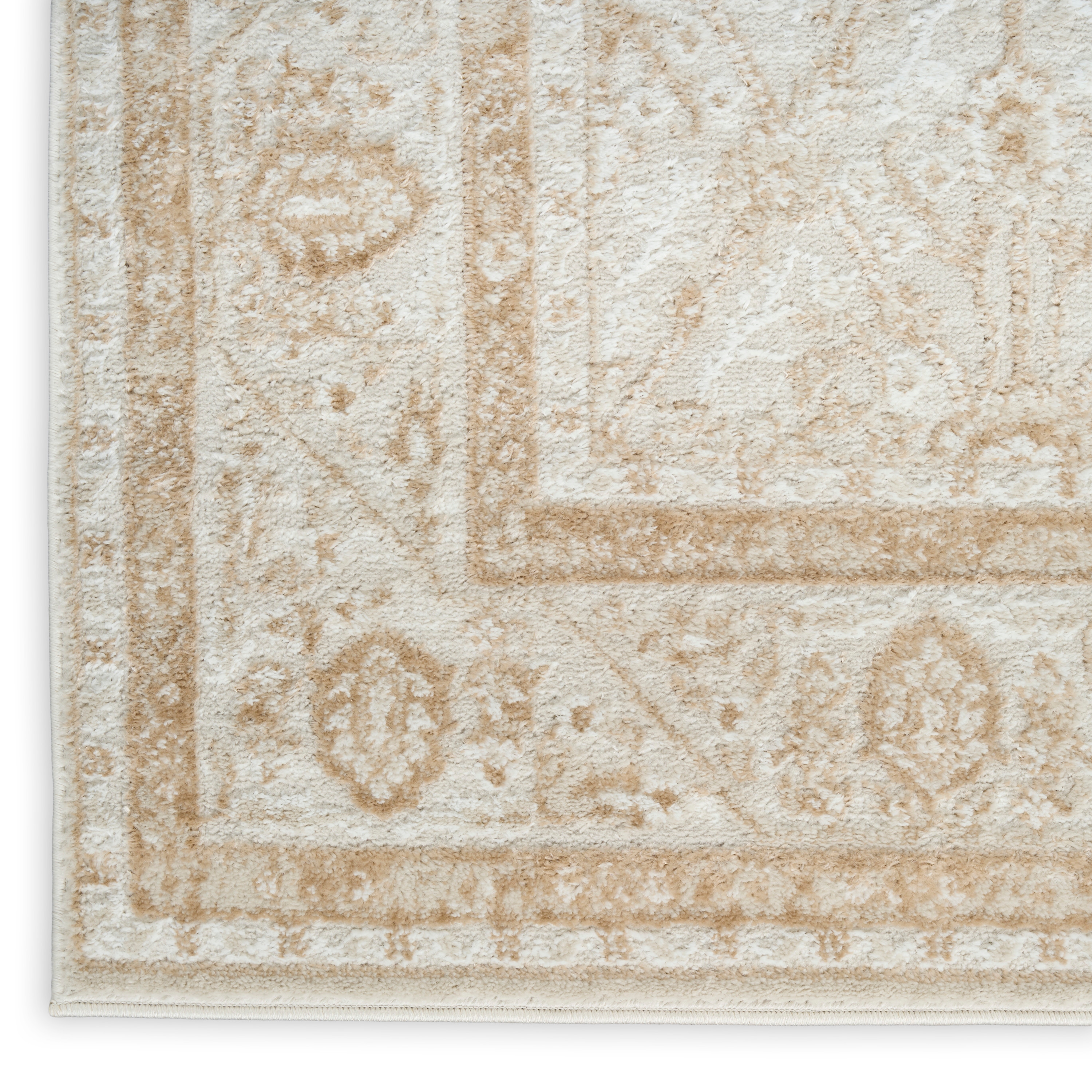 Nourison Dekor 2' X 4'