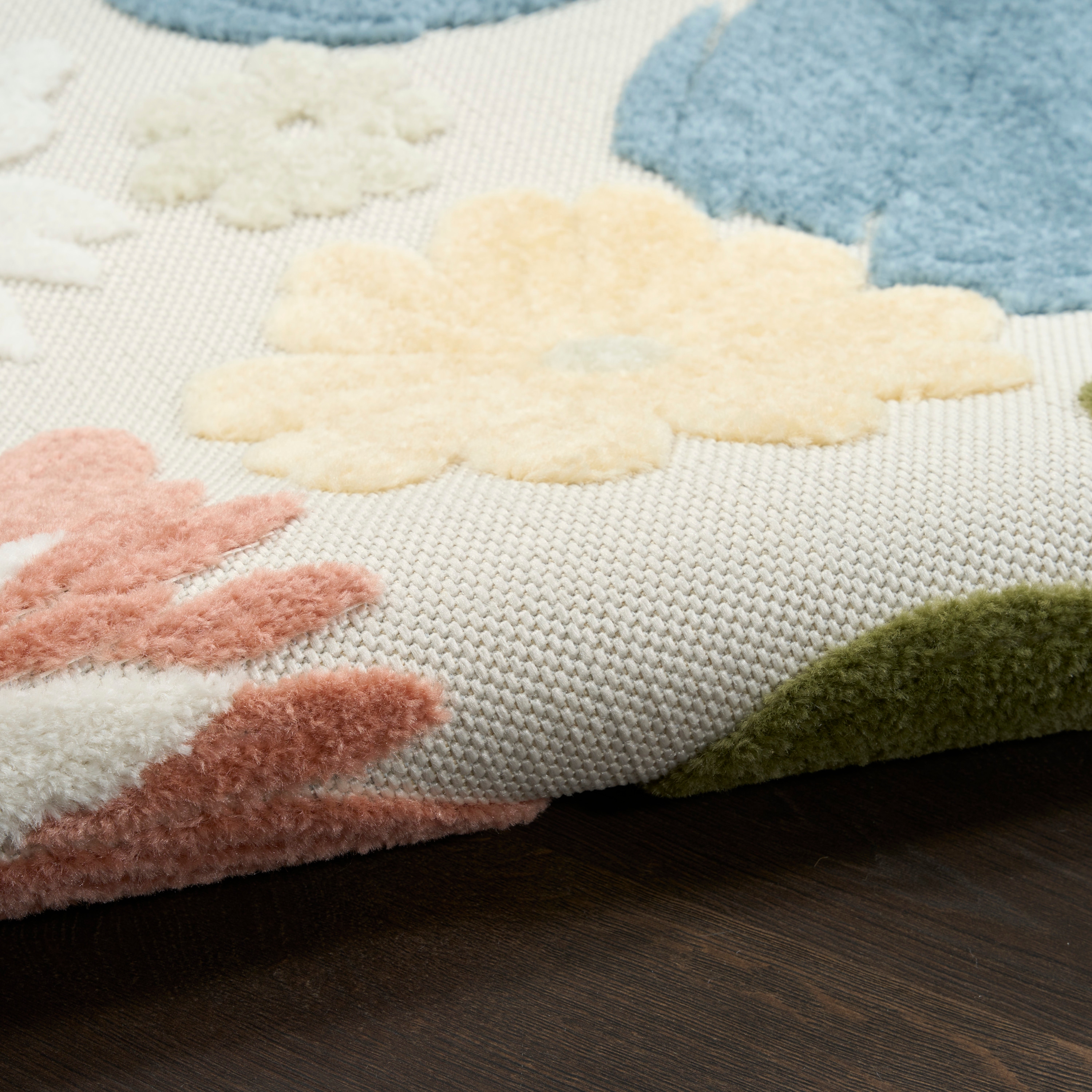 Nourison Aloha 5'3" X 7'5"