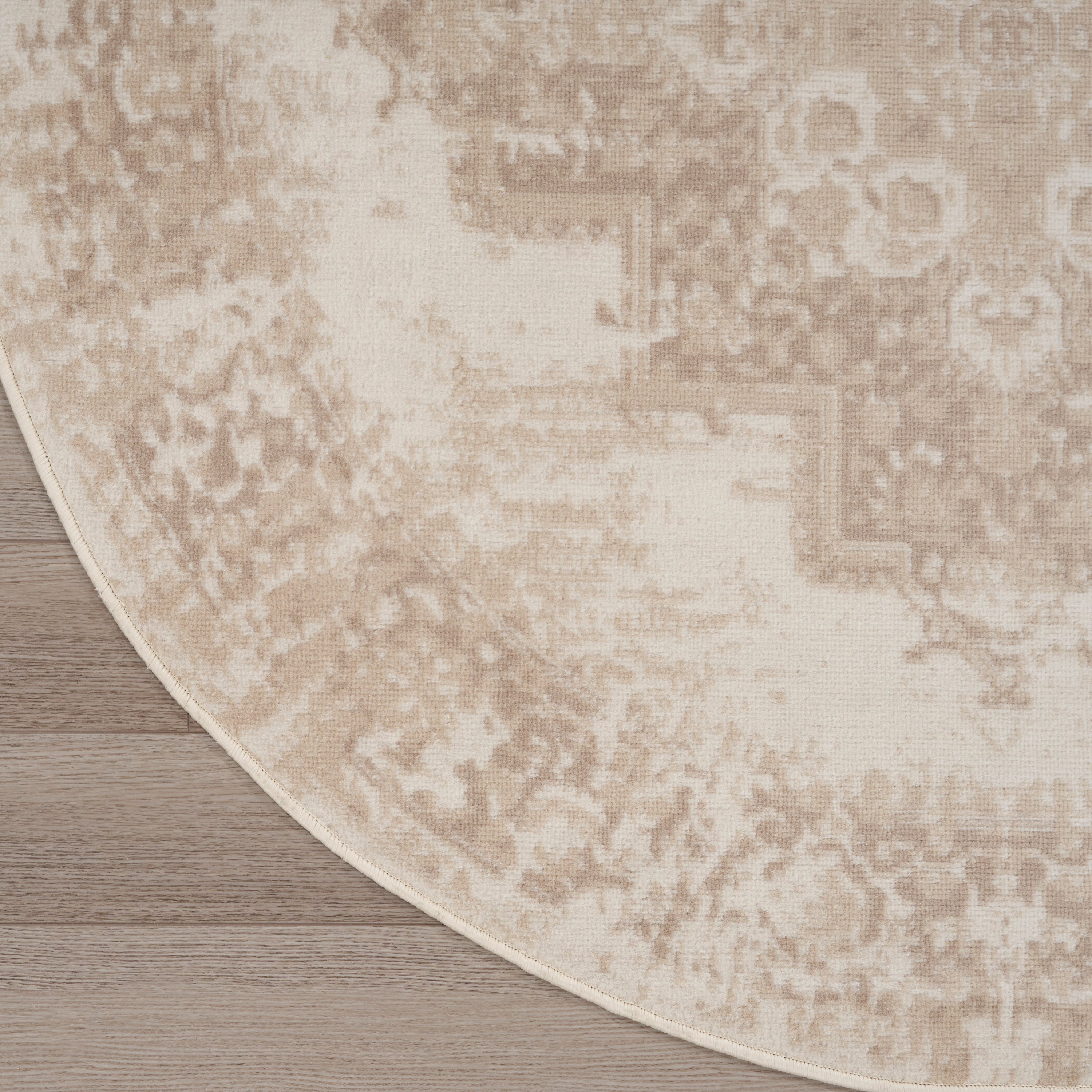 Nourison Grafix 4' Round  Rug