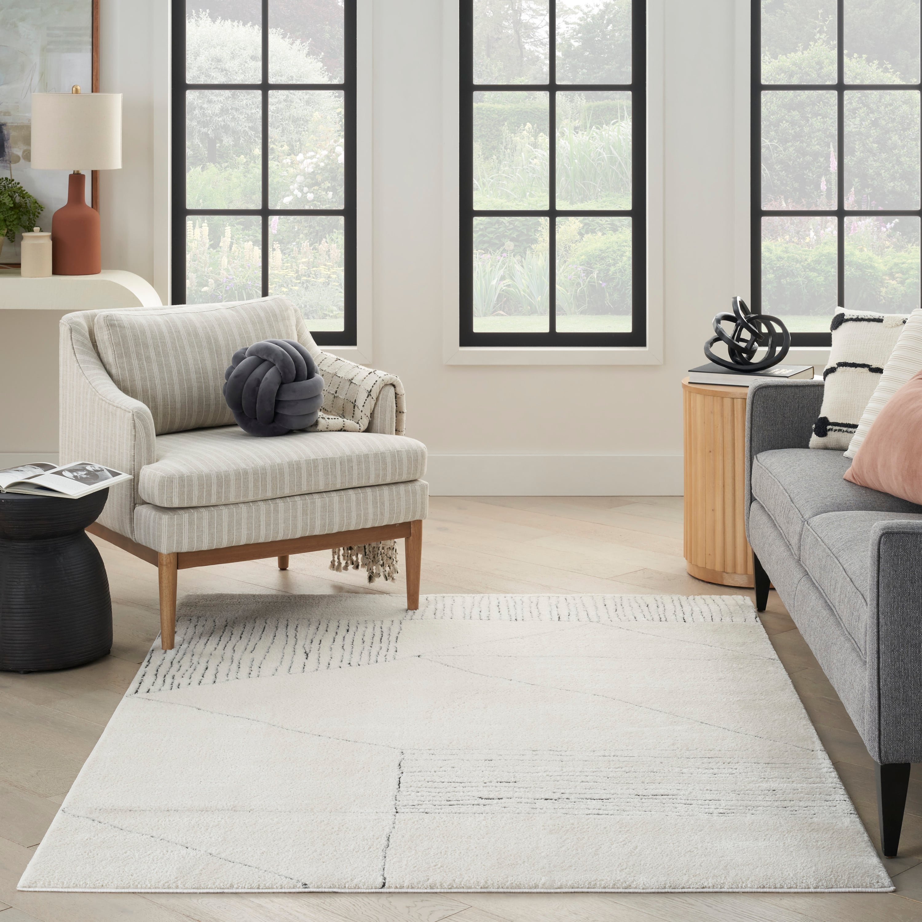 Nourison Modern Comfort 3'11" x 5'11"  Rug