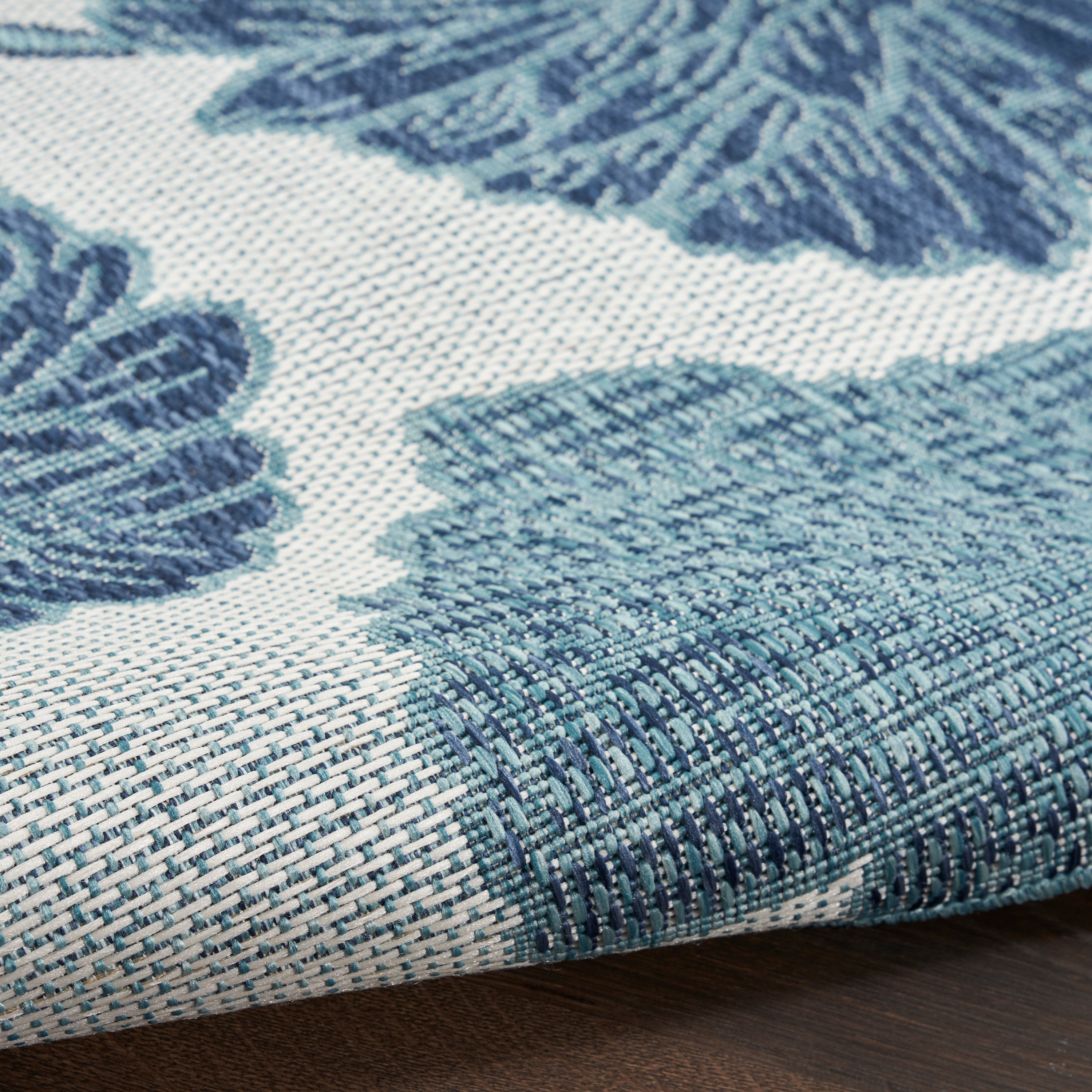 Nourison Garden Oasis 2' X 6'