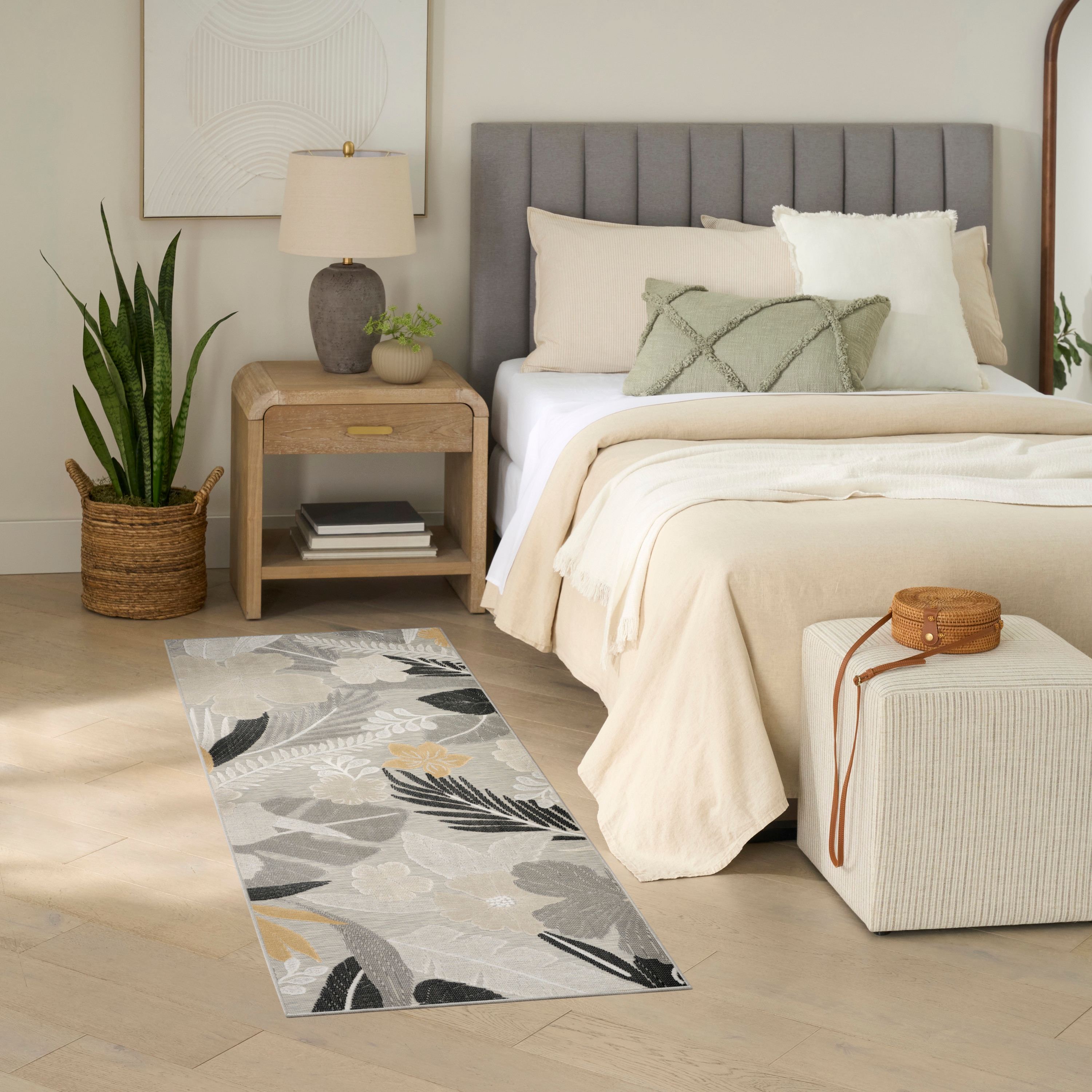 Nourison Suncoast 2' X 6'