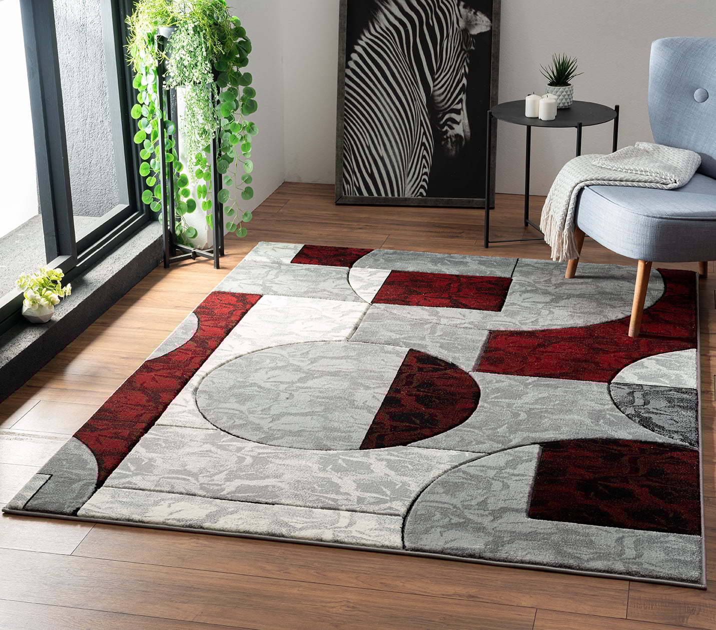 CRYSTAL 5X8 GREY/RED AREA RUG |