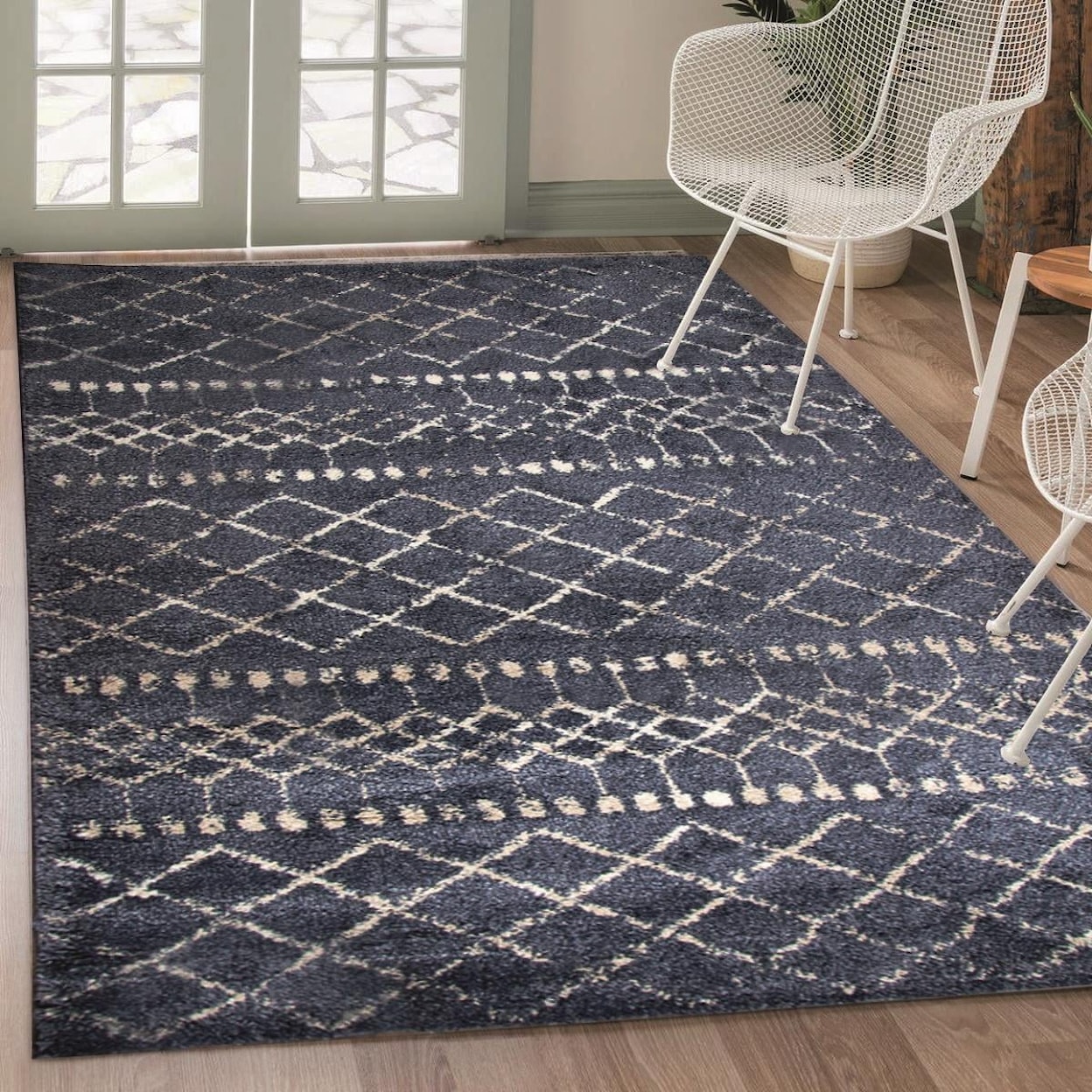 MDA Rugs Daku Collection DAKU 5X7 NAVY AREA RUG |