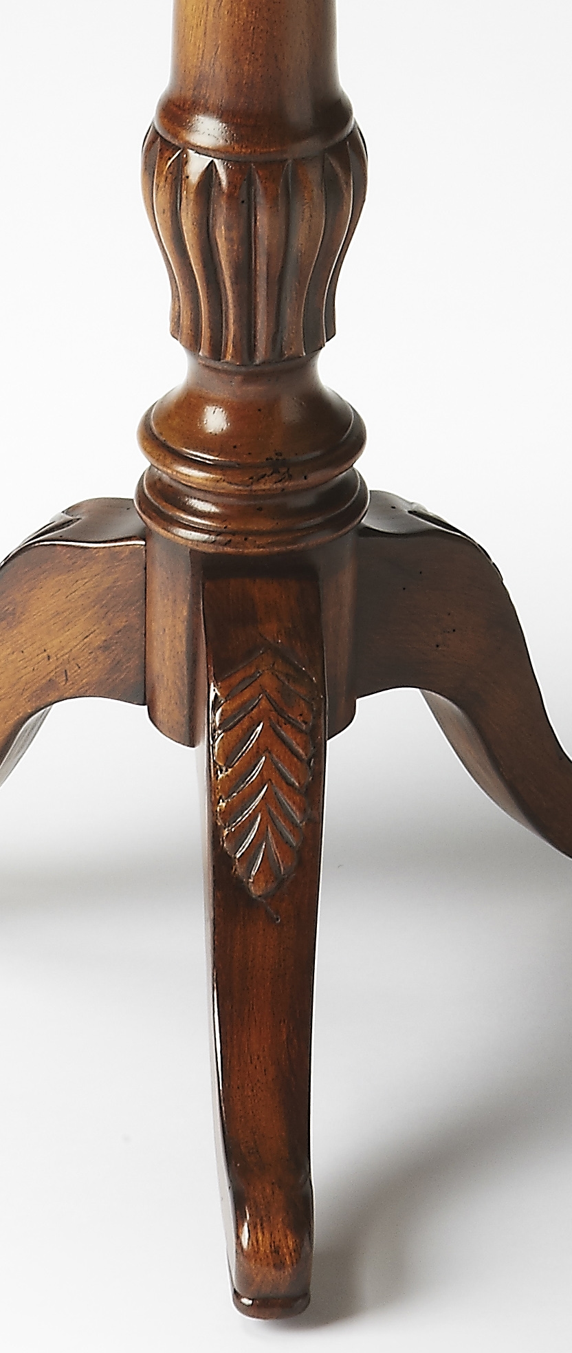 Butler Specialty Company Masterpiece  Pedestal Table