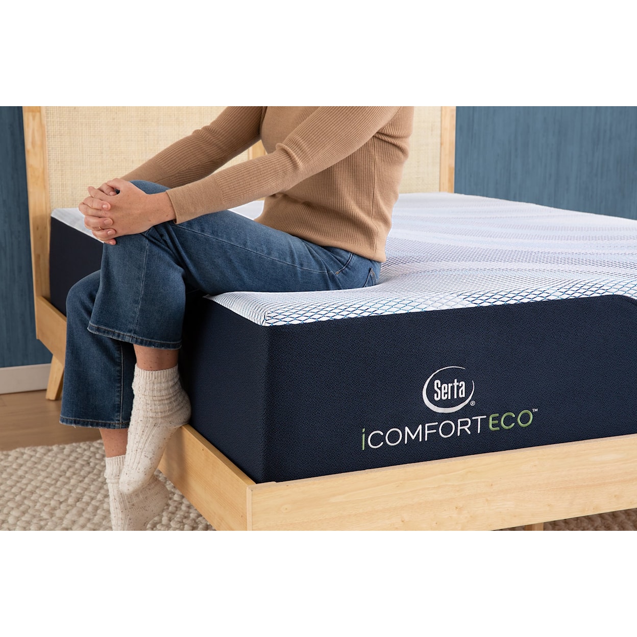 Serta Serta iComfortECO F40HD 15.25" Plush Mattress - King