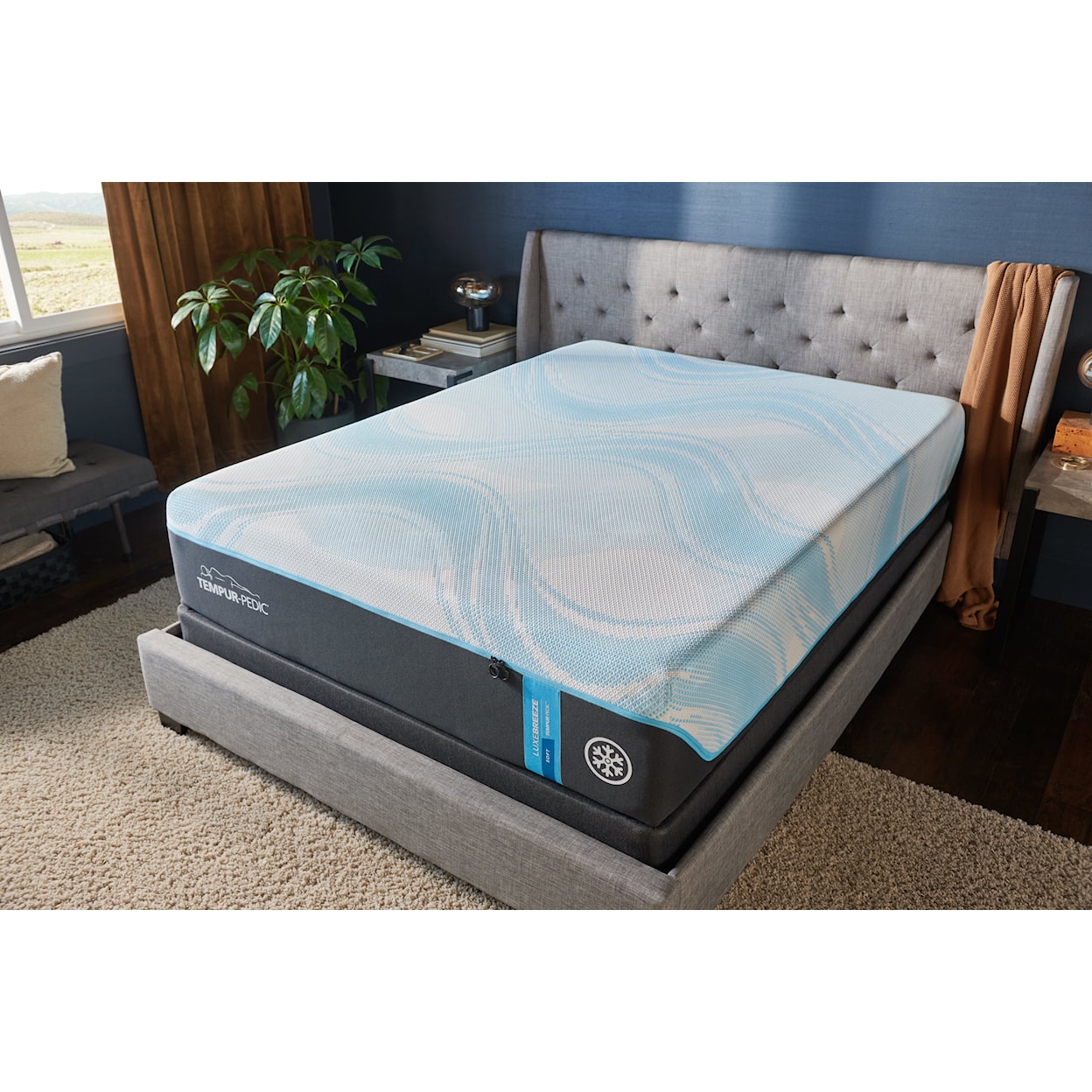 Tempur-Pedic® Tempur-Pedic TEMPUR-LuxeBreeze® 13" Plush Mattress - Queen