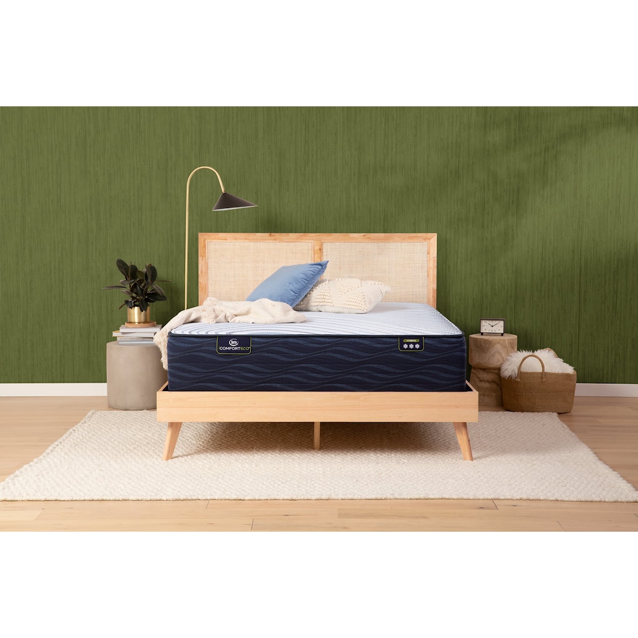 Serta Serta iComfortECO S30LTX 13.75" Hybrid Medium Mattress - King