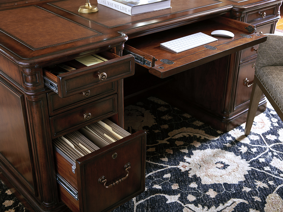 Sligh Richmond Hill Morgan Executive Desk