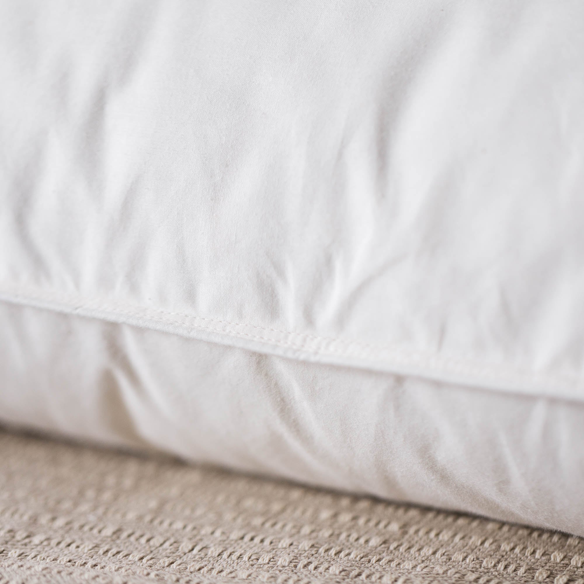 Q  Z™ TripleLayer™ Down Pillow