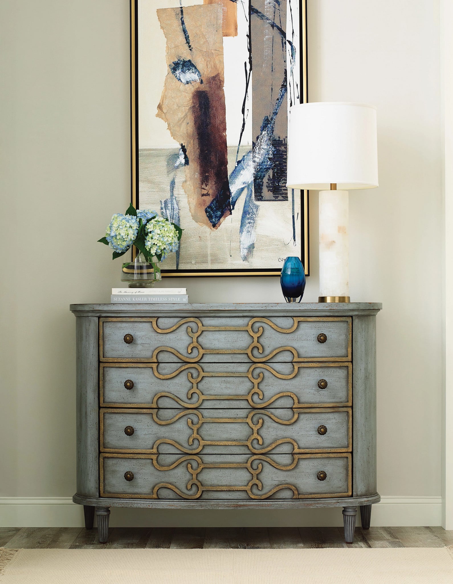Ribbon Hall Cabinet