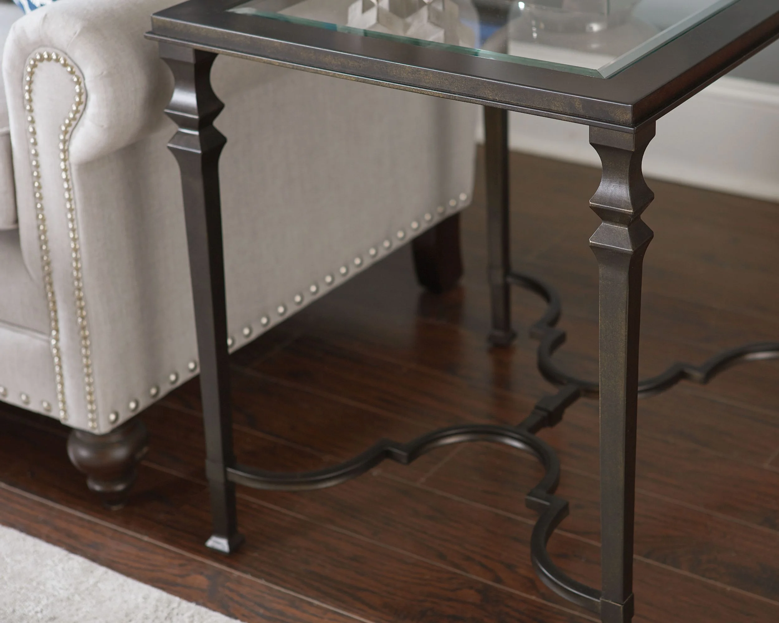 Hammary Paragon LOCHM840915 Metal Rectangular End Table with Glass Top