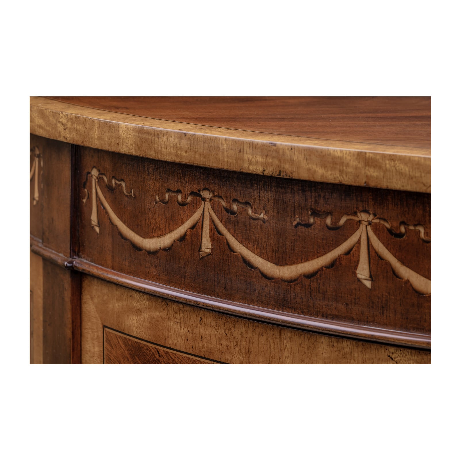 Poise Chiffonier