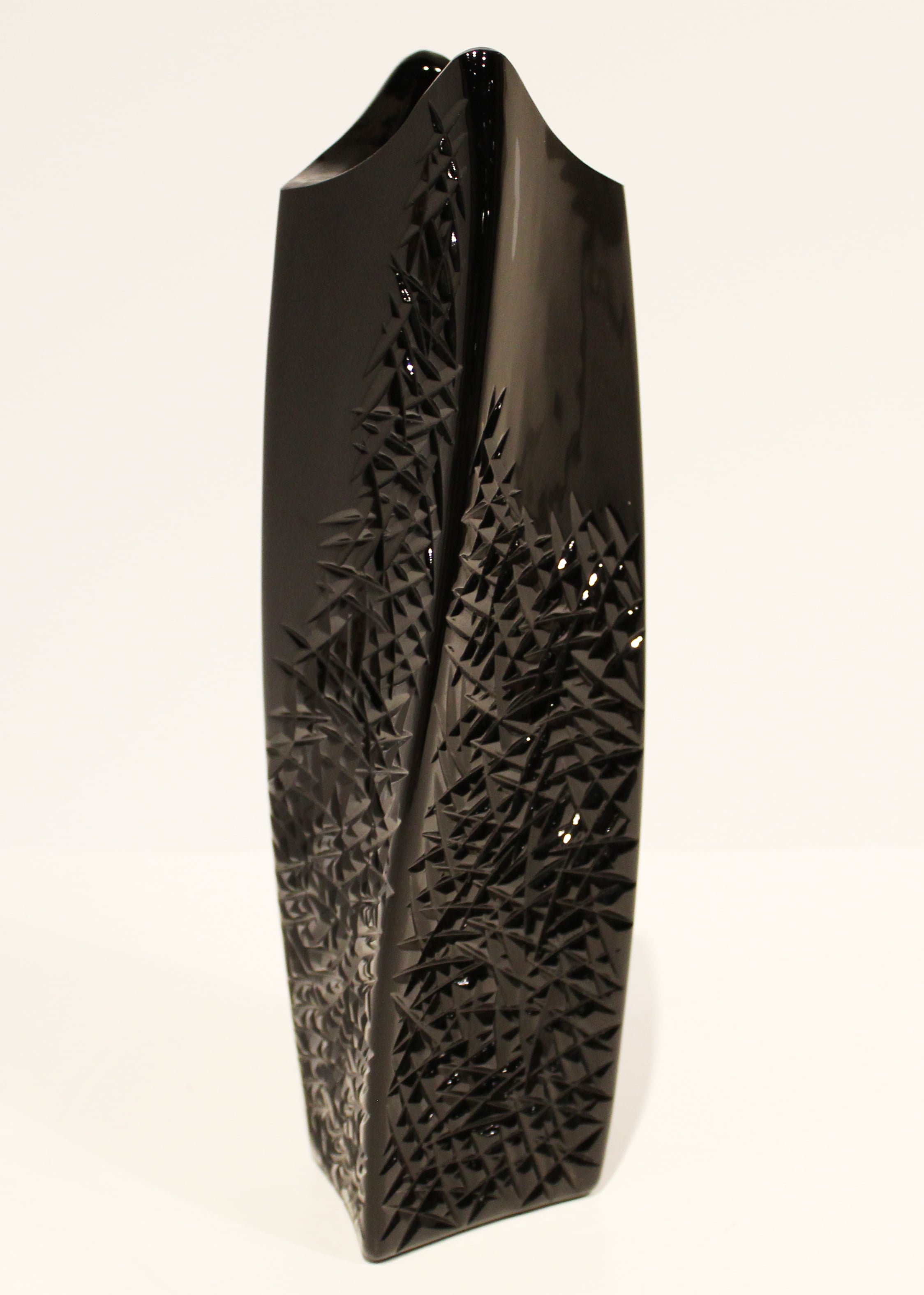 Black Crystal Vase