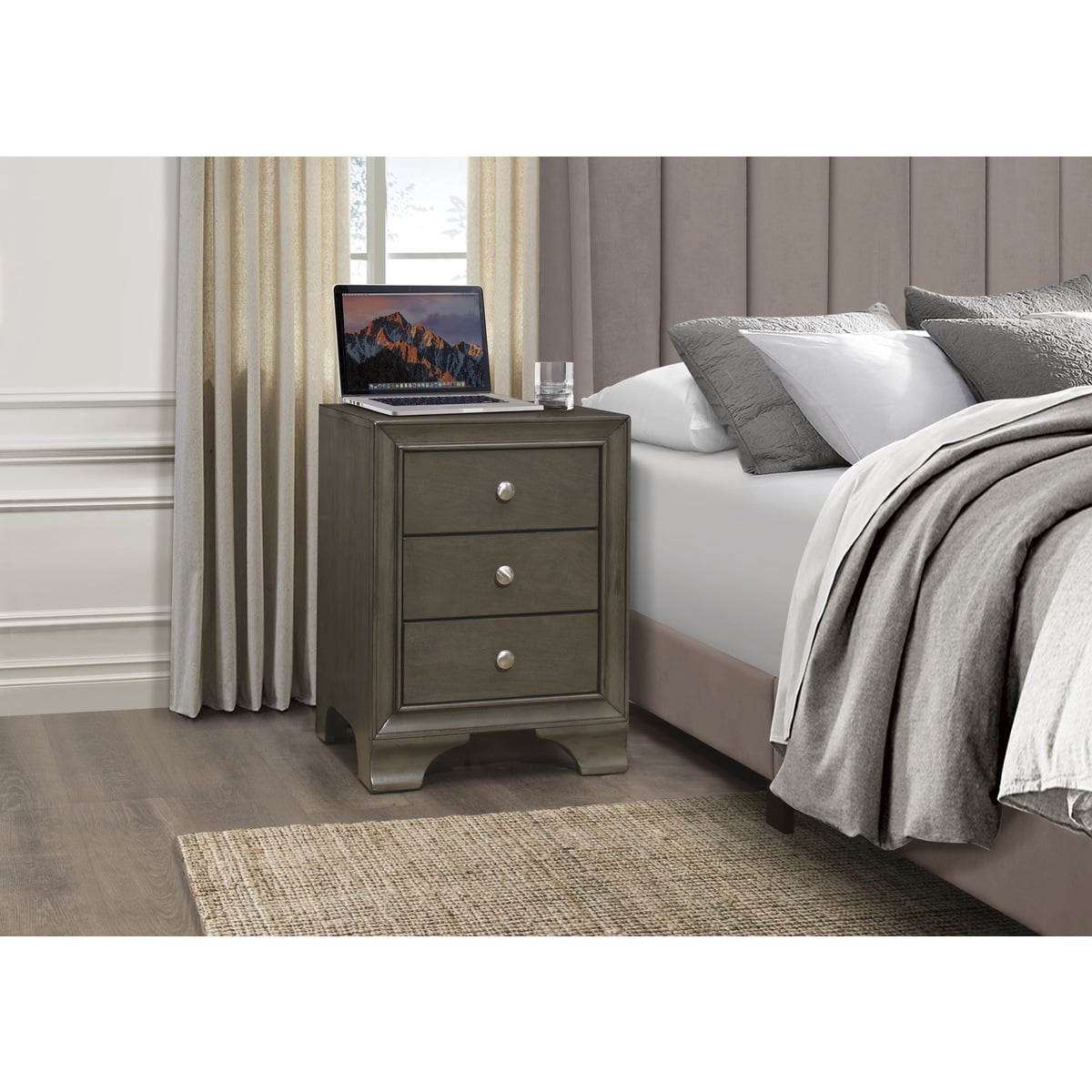 3-Drawer Nightstand