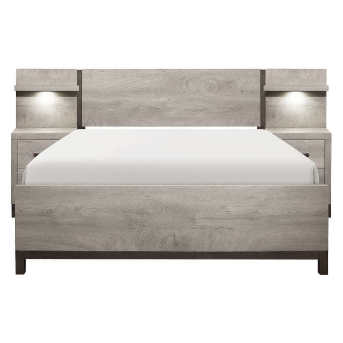 Queen Panel Wall with Two Nightstands