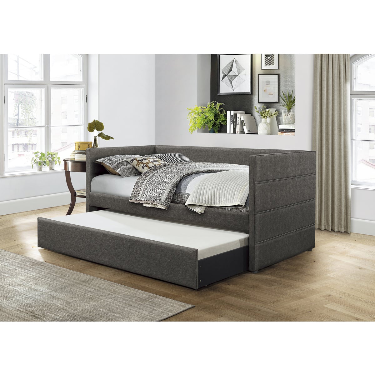 Daybed with Trundle