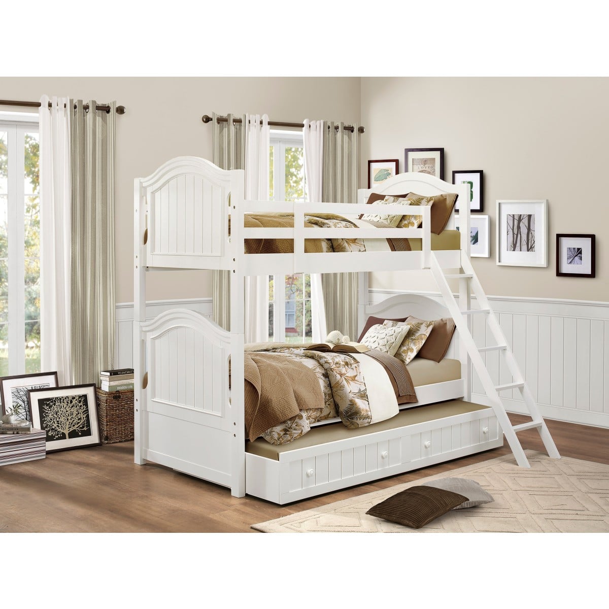 Twin/Twin Bunk Bed