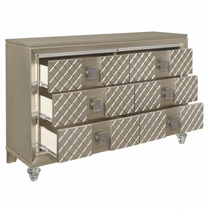 6-Drawer Dresser