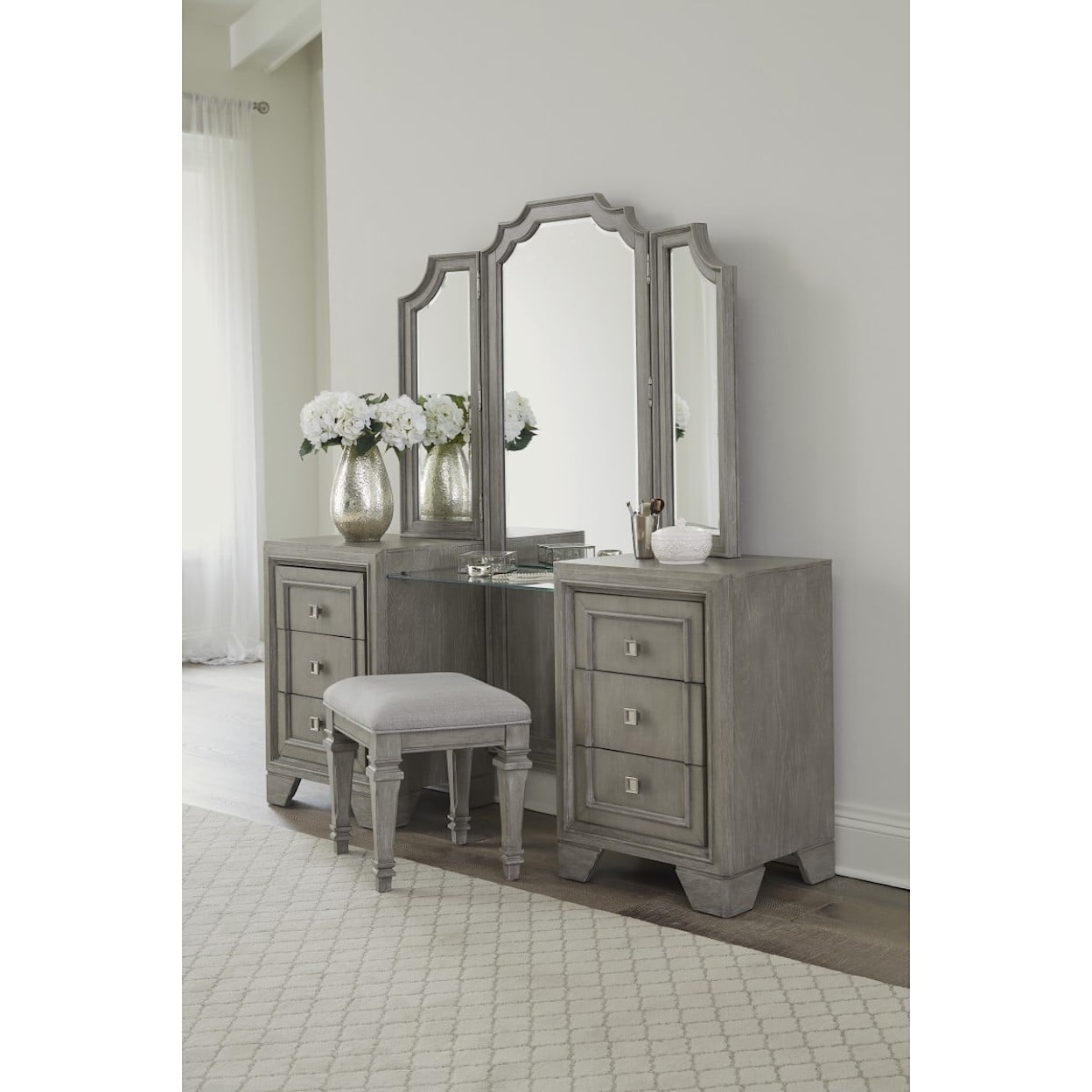 Homelegance Furniture Colchester Vanity Dresser with Mirror