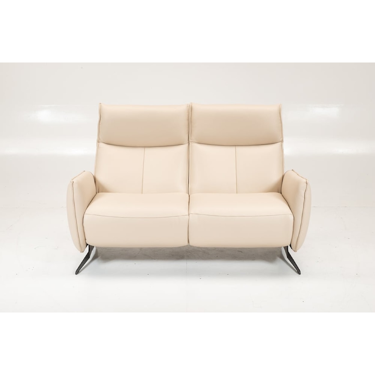 Hjort Knudsen 2378 Power Condo Sofa