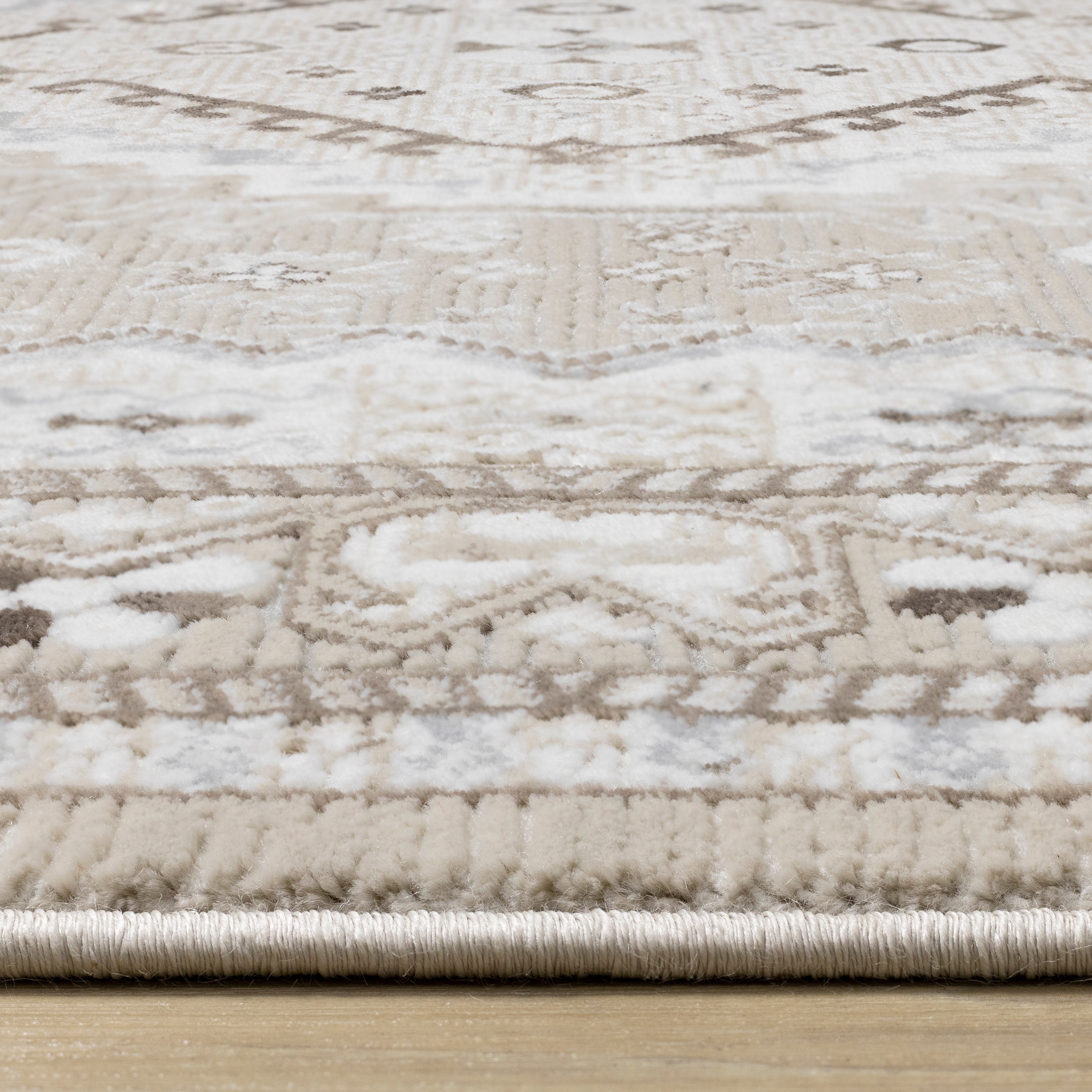 Luca H153 Rug 7'10" x 10'6