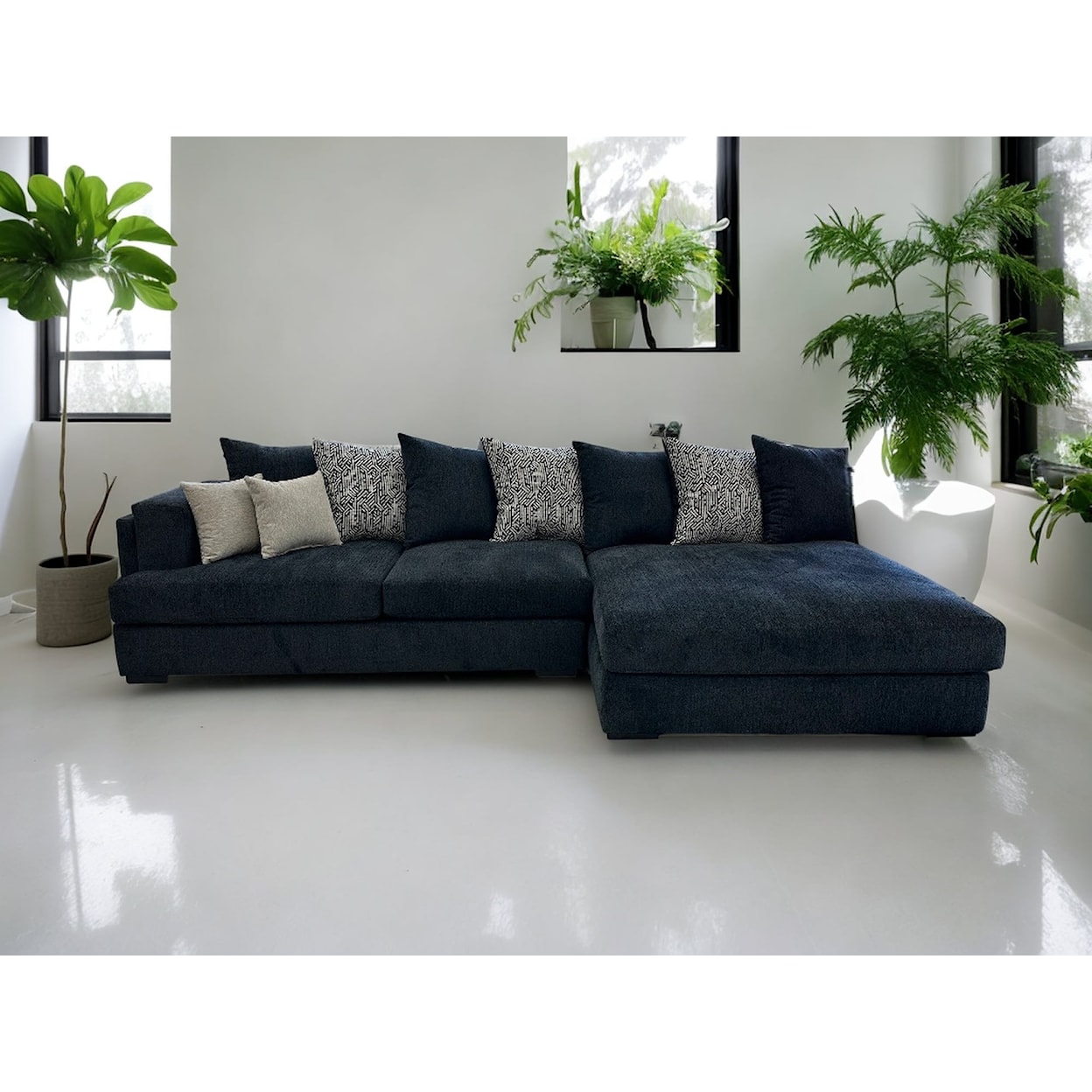Exclusive Arlo 2pc Sectional