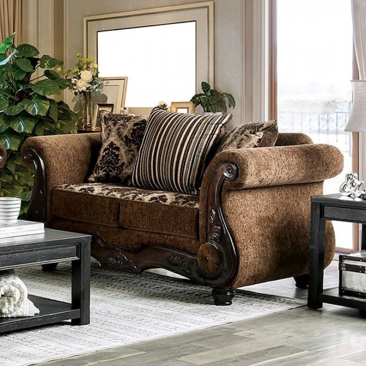 Phoenix Custom Furniture Victoria Traditional Love Seat