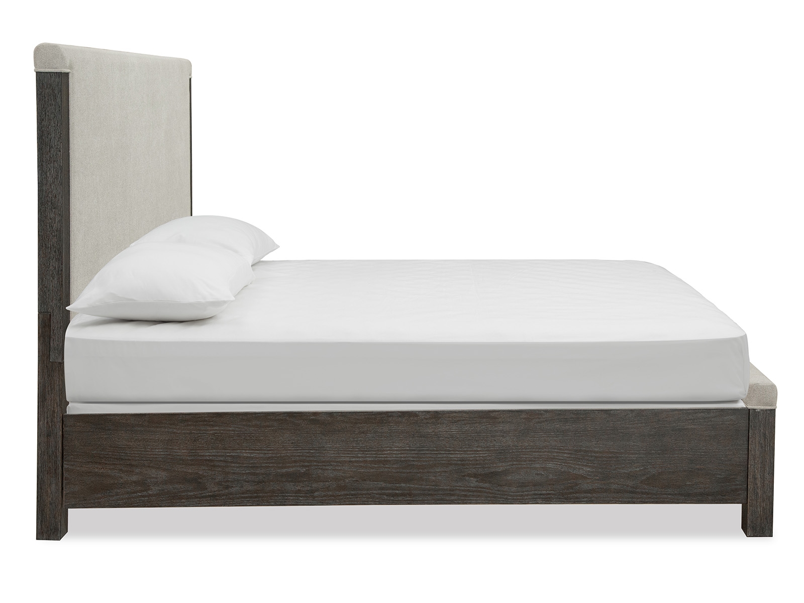 Magnussen Home Plum Creek King Upholstered Bed