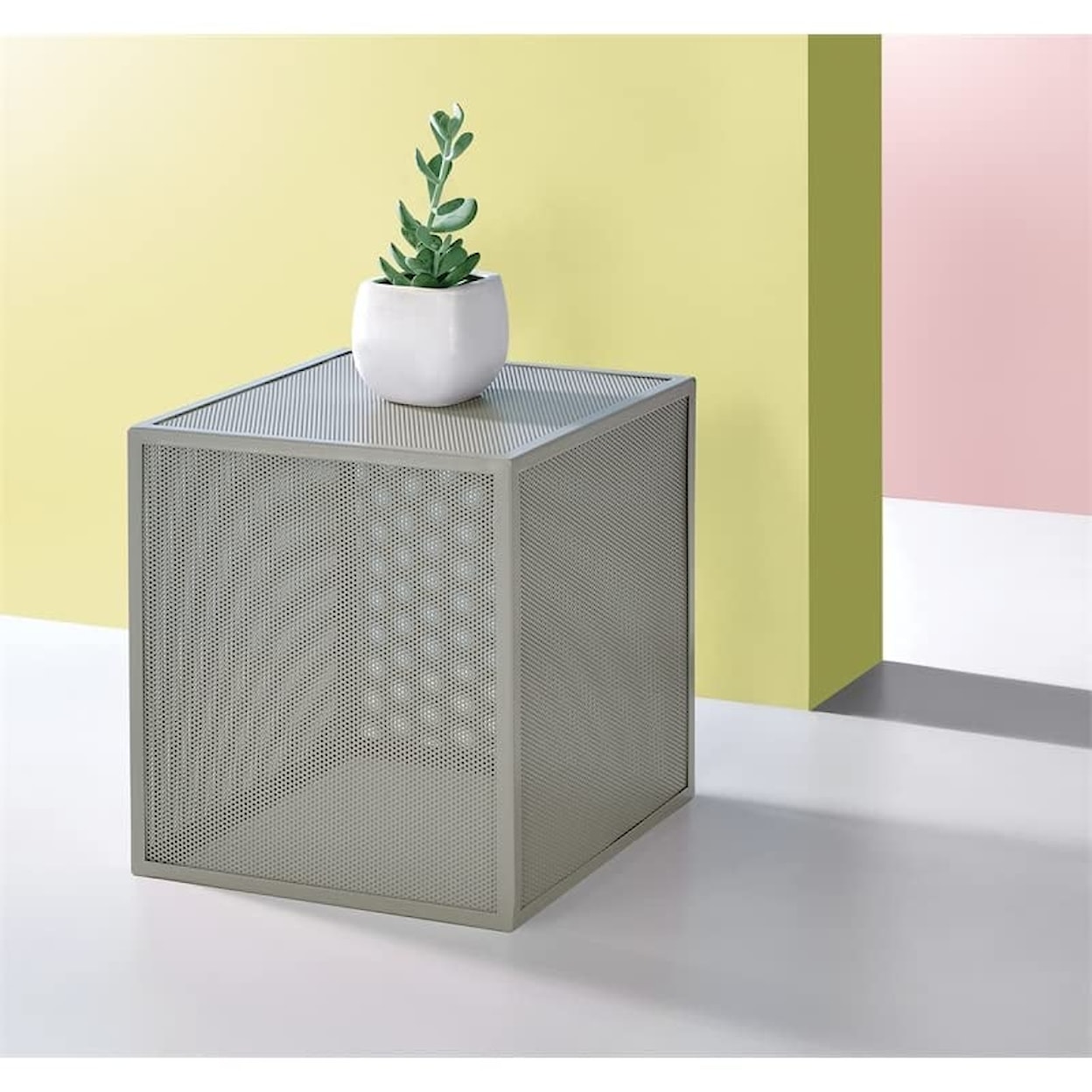 Office Star Catalina Mesh Cube Table