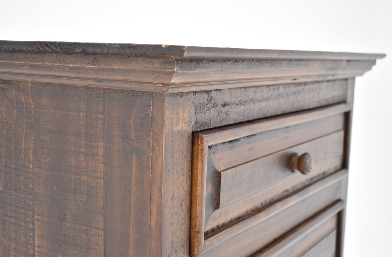 Vintage Chalet Chalet Queen Dresser Mirror & Nightstand