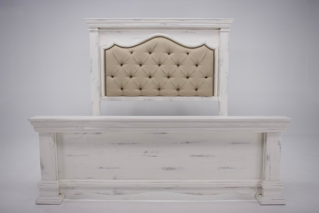 Vintage Chalet Chalet Padded King Bed