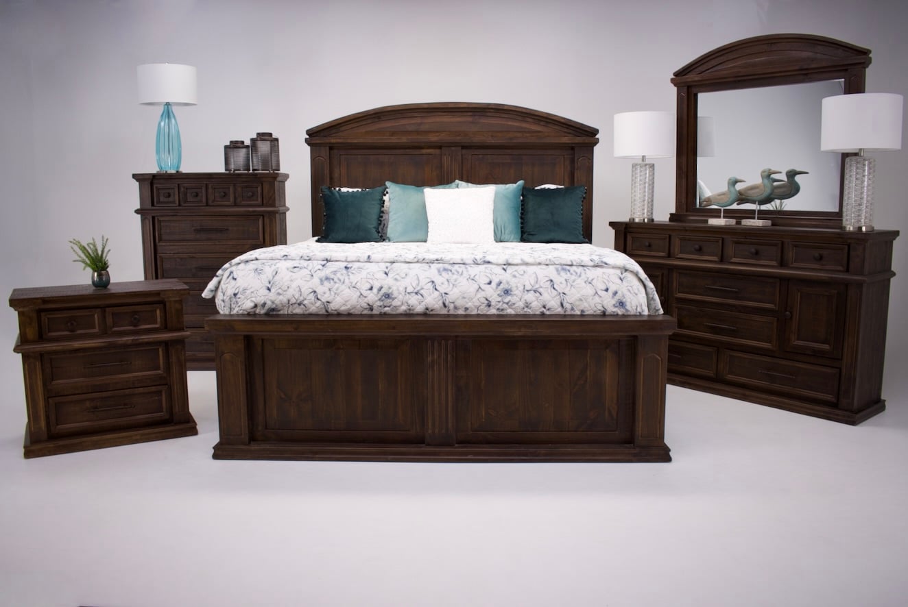 Vintage Vienna PVIENNAWC Vienna Walnut King Bed Johnson's Furniture