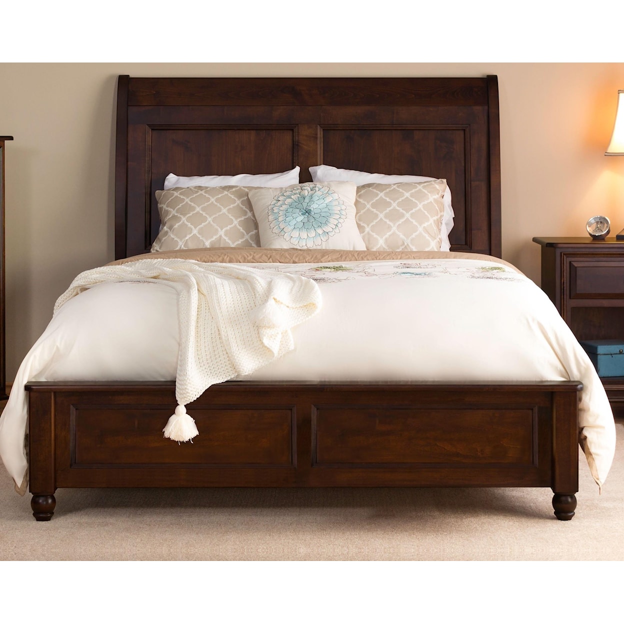 American Amish Charlton Charlton King Bed