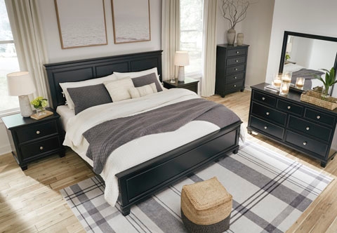 AshleyP!24 ⭐︎room306contemporary ASHLEY FURNITURE King Panel Bed With Mirrored Dresser and