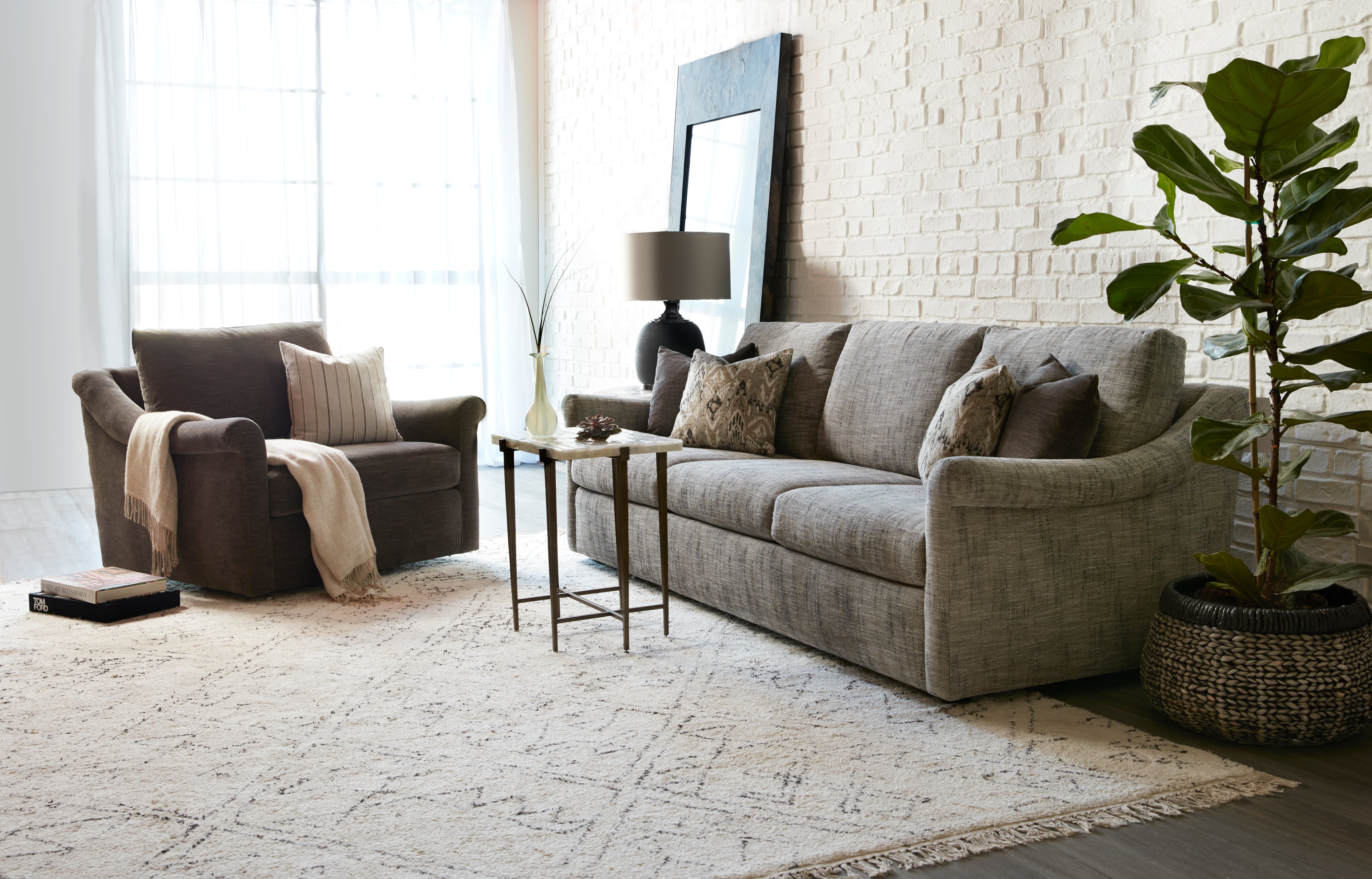 HF Custom Danae Chair and Half Swivel