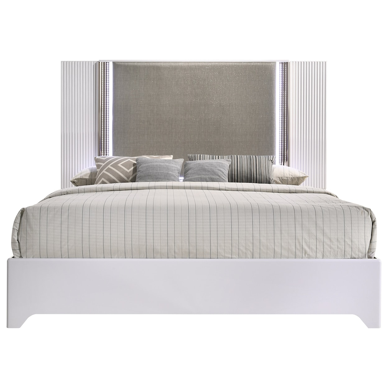 Global Furniture ASPEN Queen Bed