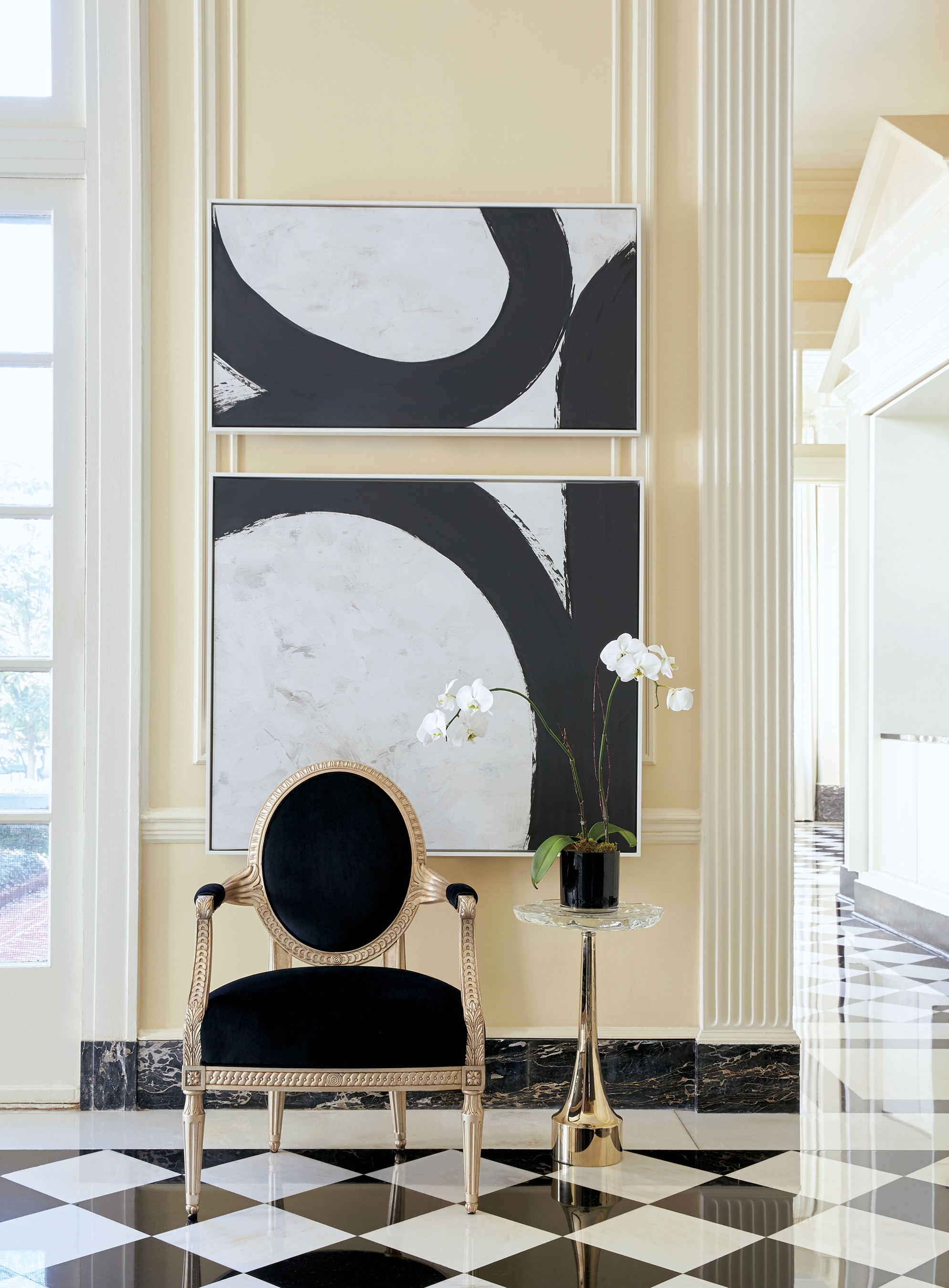 Caracole Signature Debut The Inbloom Accent Table