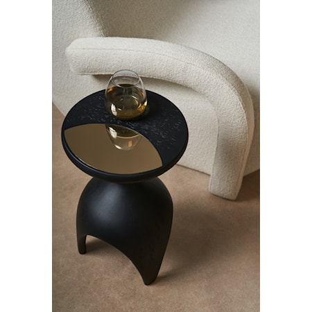 Quinn Side Table