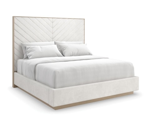 Meet U In The Middle Queen Bed