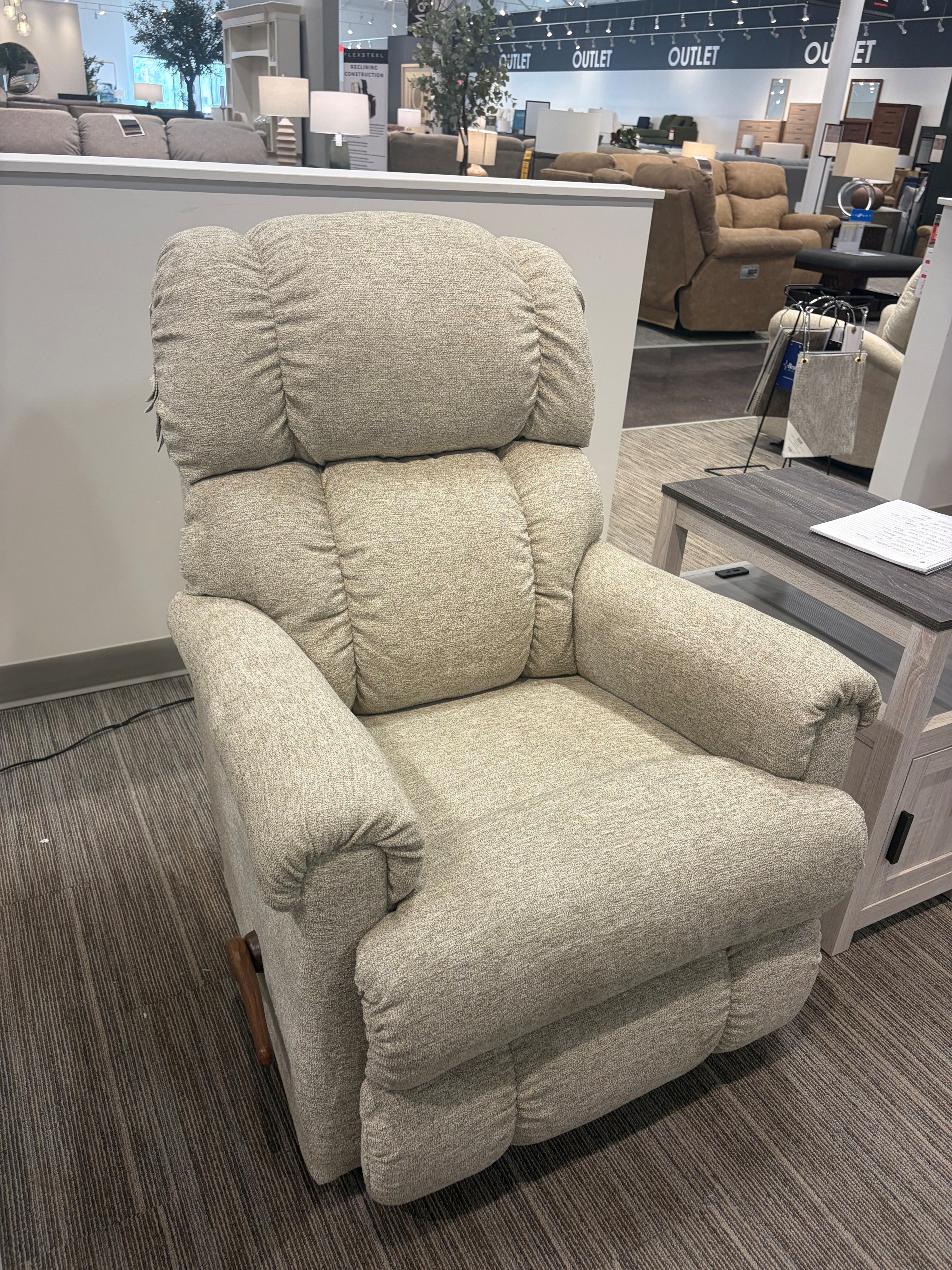 La-Z-Boy Pinnacle 010-512-D160662 Casual Rocking Reclining Chair