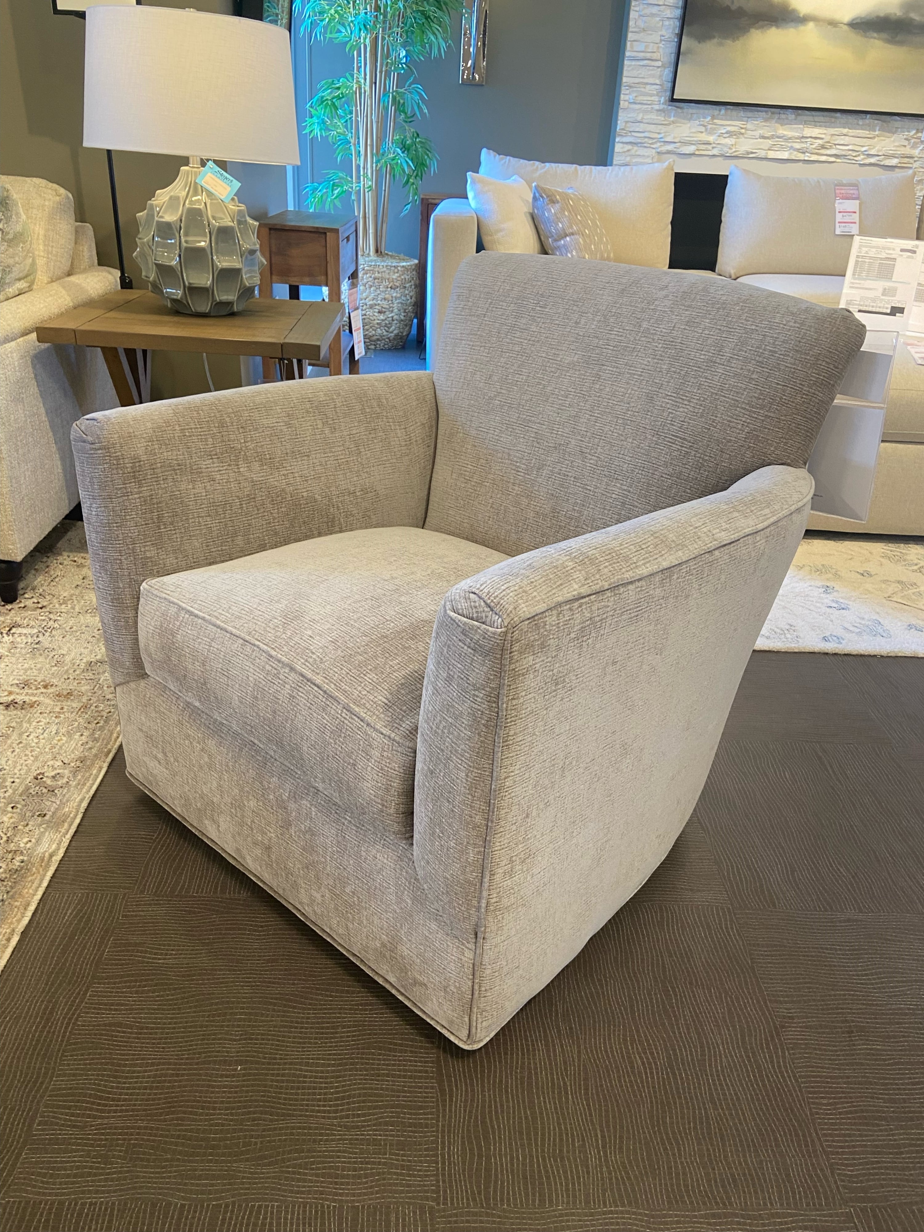 Grayson Swivel Chair