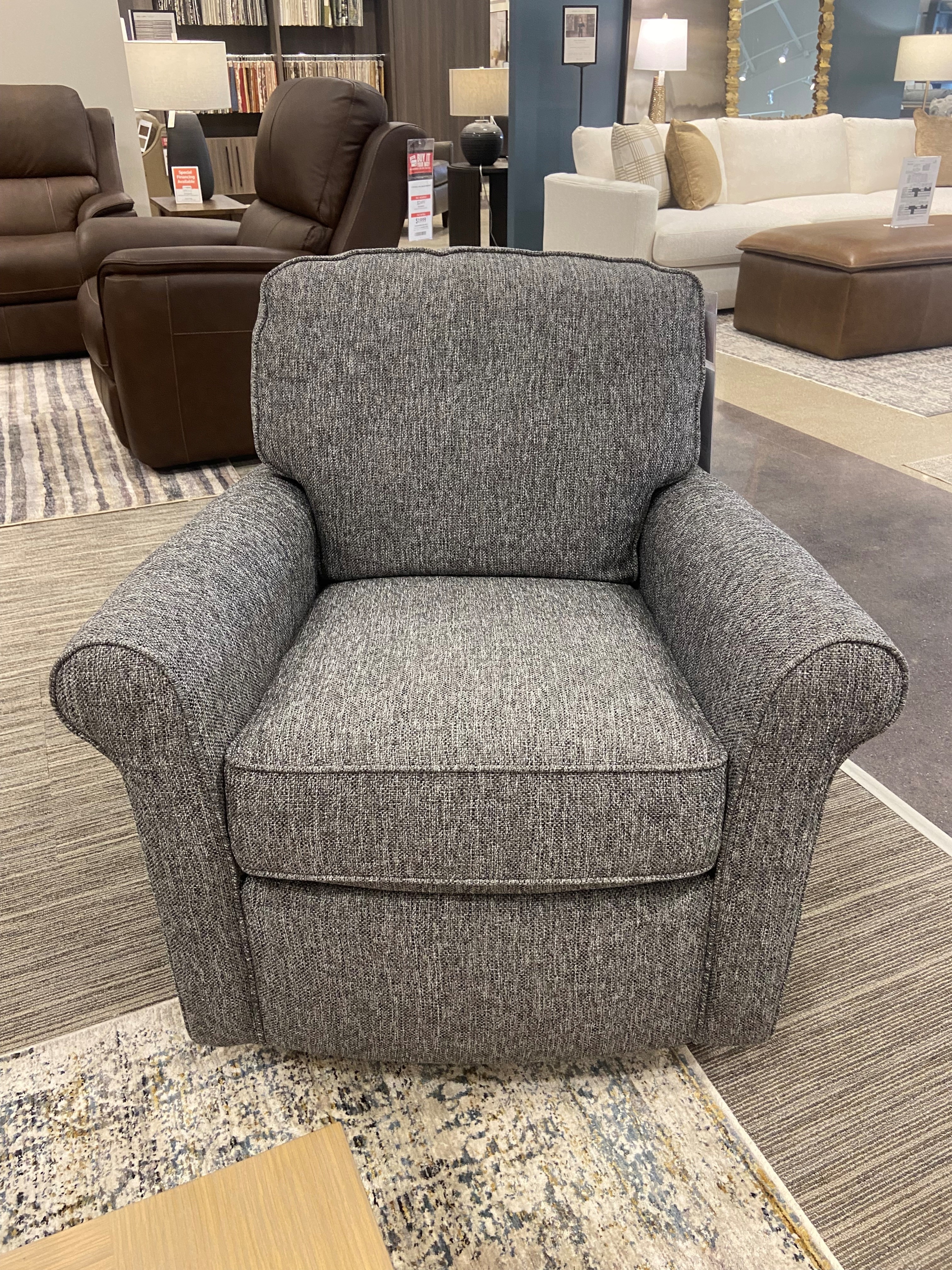 Parkway Swivel Glider
