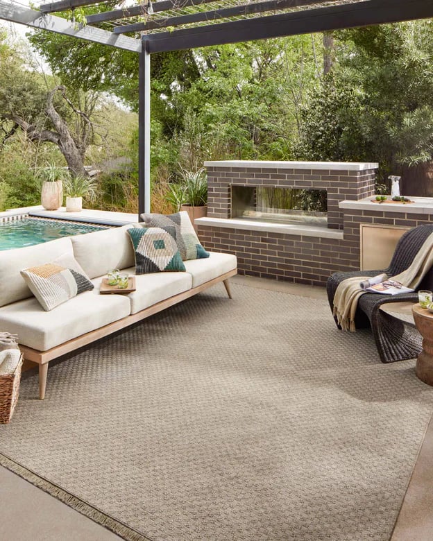 7'8" x 10' Natural Rug